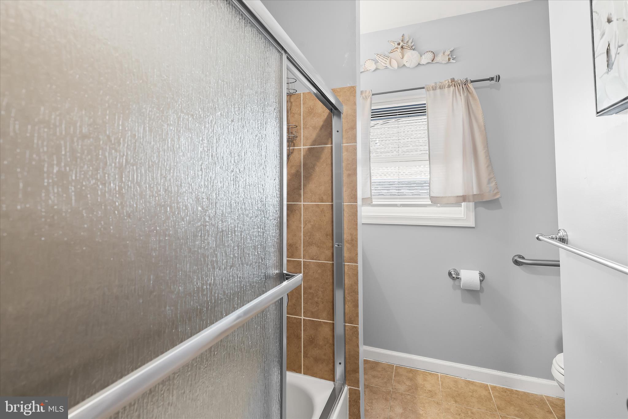 NORTH POINT TERRACE - Residential