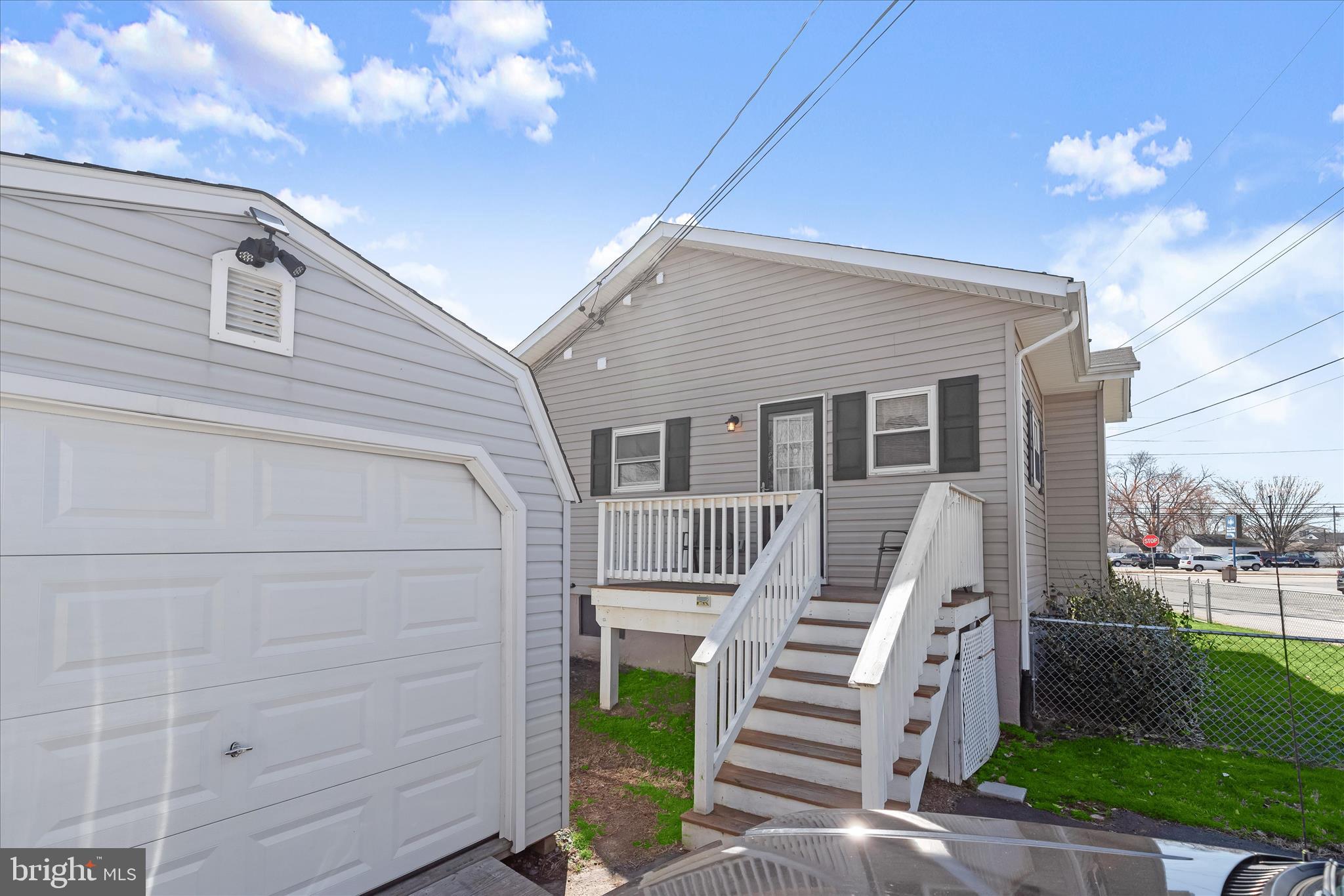 NORTH POINT TERRACE - Residential