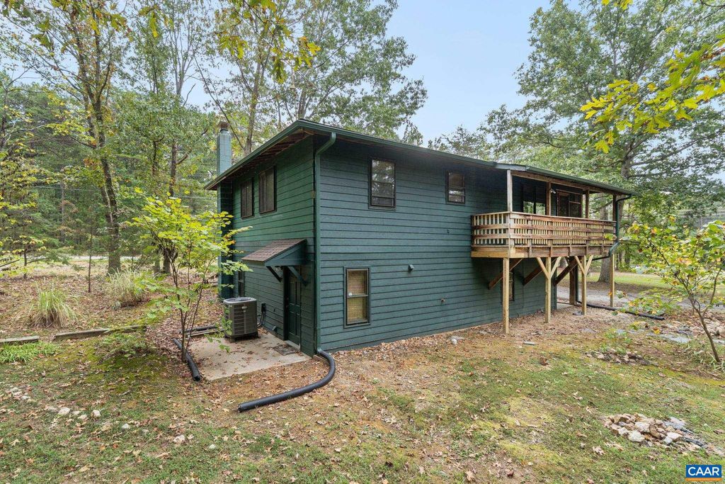 Photo of 345 Walnut Shade Rd, LOUISA, VA 23093 (MLS # 669585)