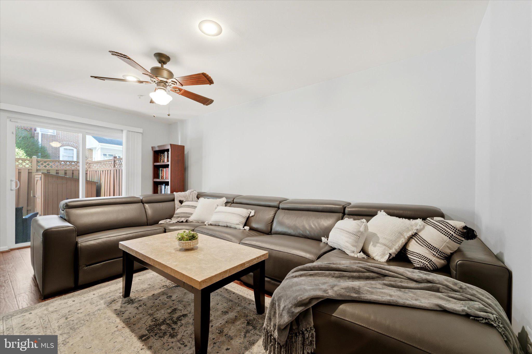 CARRIAGE PARK - Residential