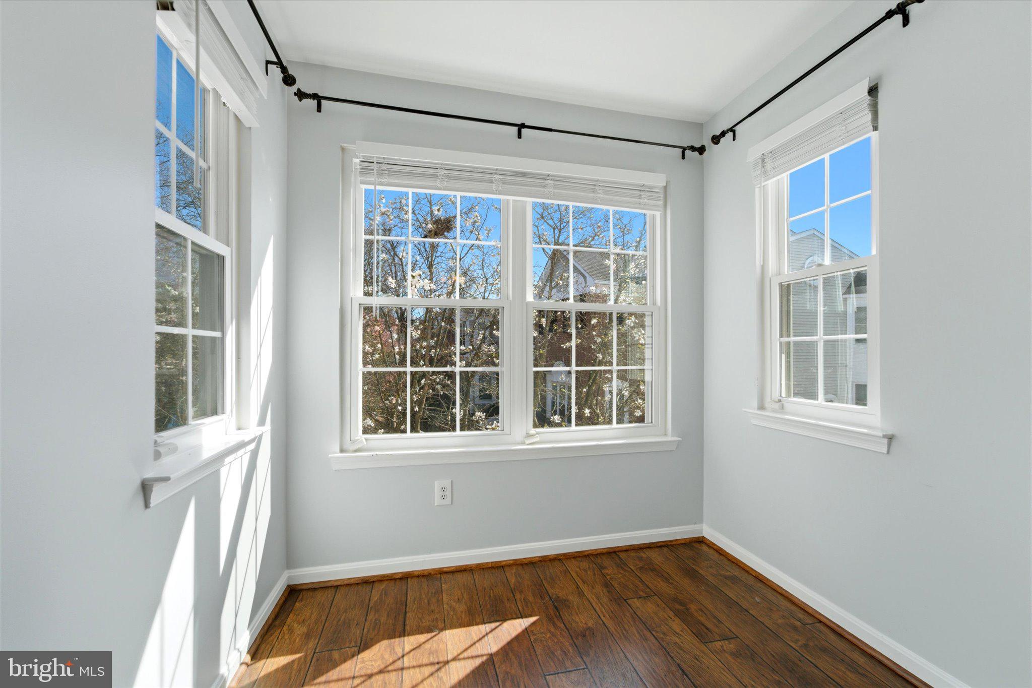 CARRIAGE PARK - Residential