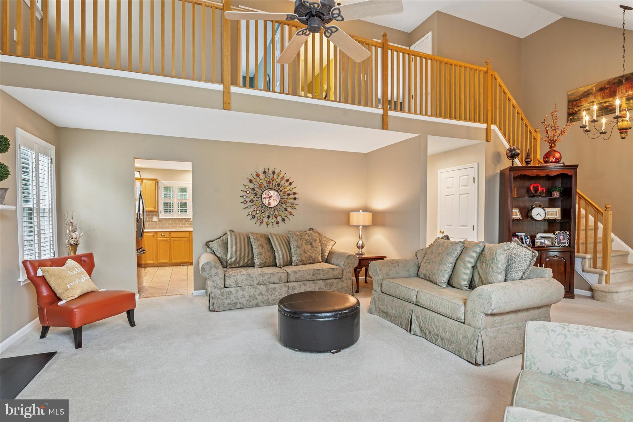 302 S BROOKSIDE DRIVE