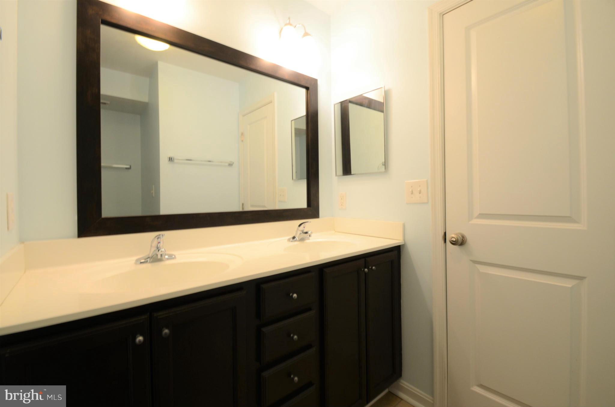 ATHENA SQUARE - Residential Lease