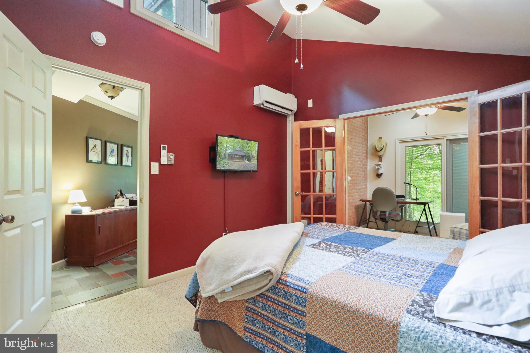 COOLFONT MOUNTAINSIDE - Residential