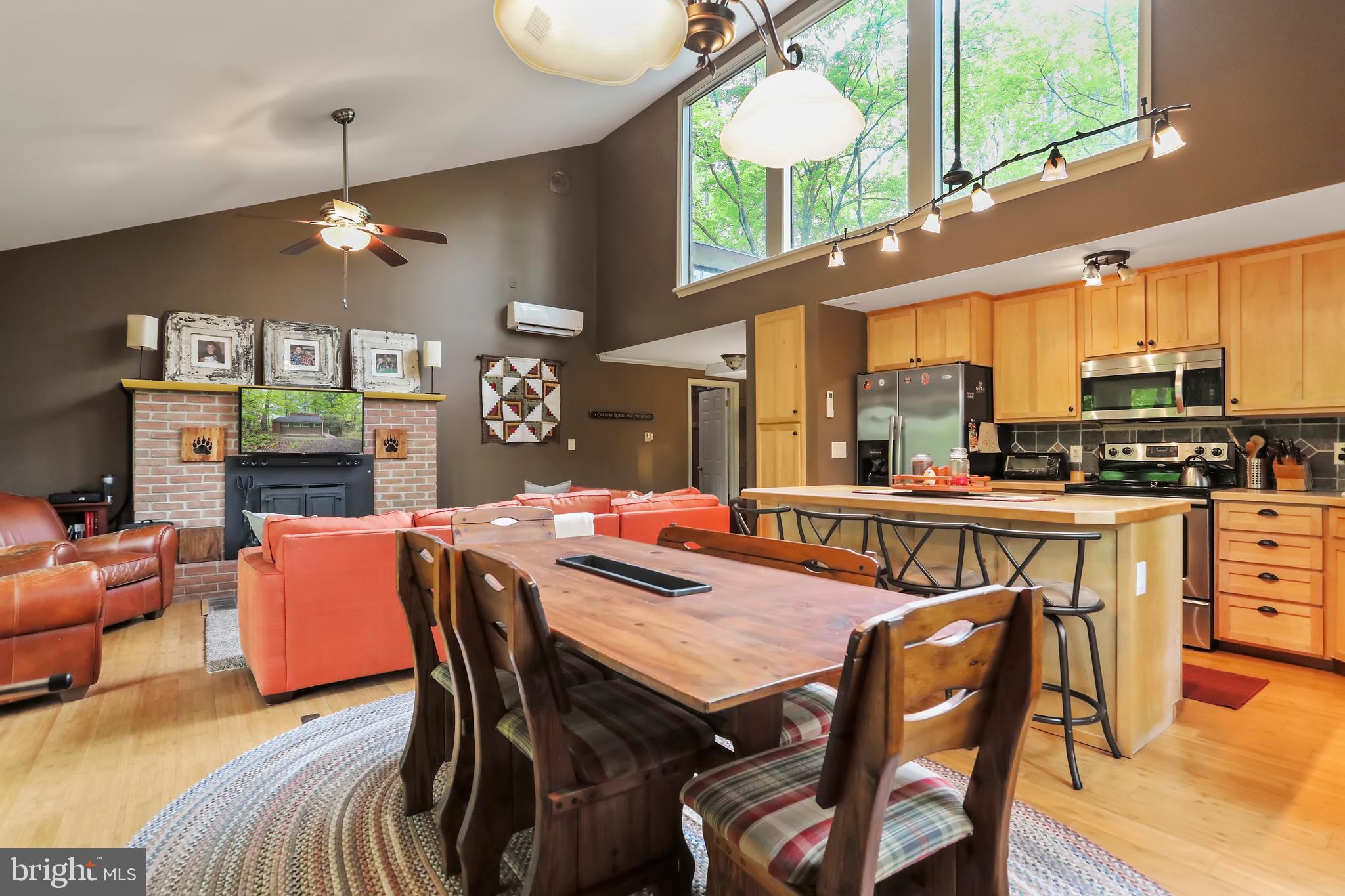 COOLFONT MOUNTAINSIDE - Residential