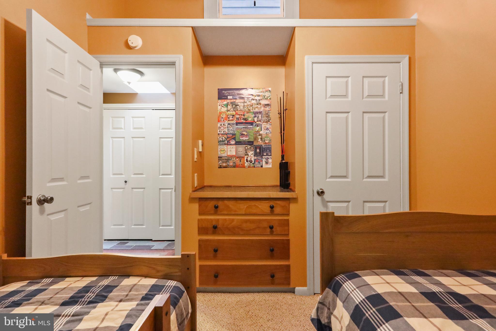 COOLFONT MOUNTAINSIDE - Residential