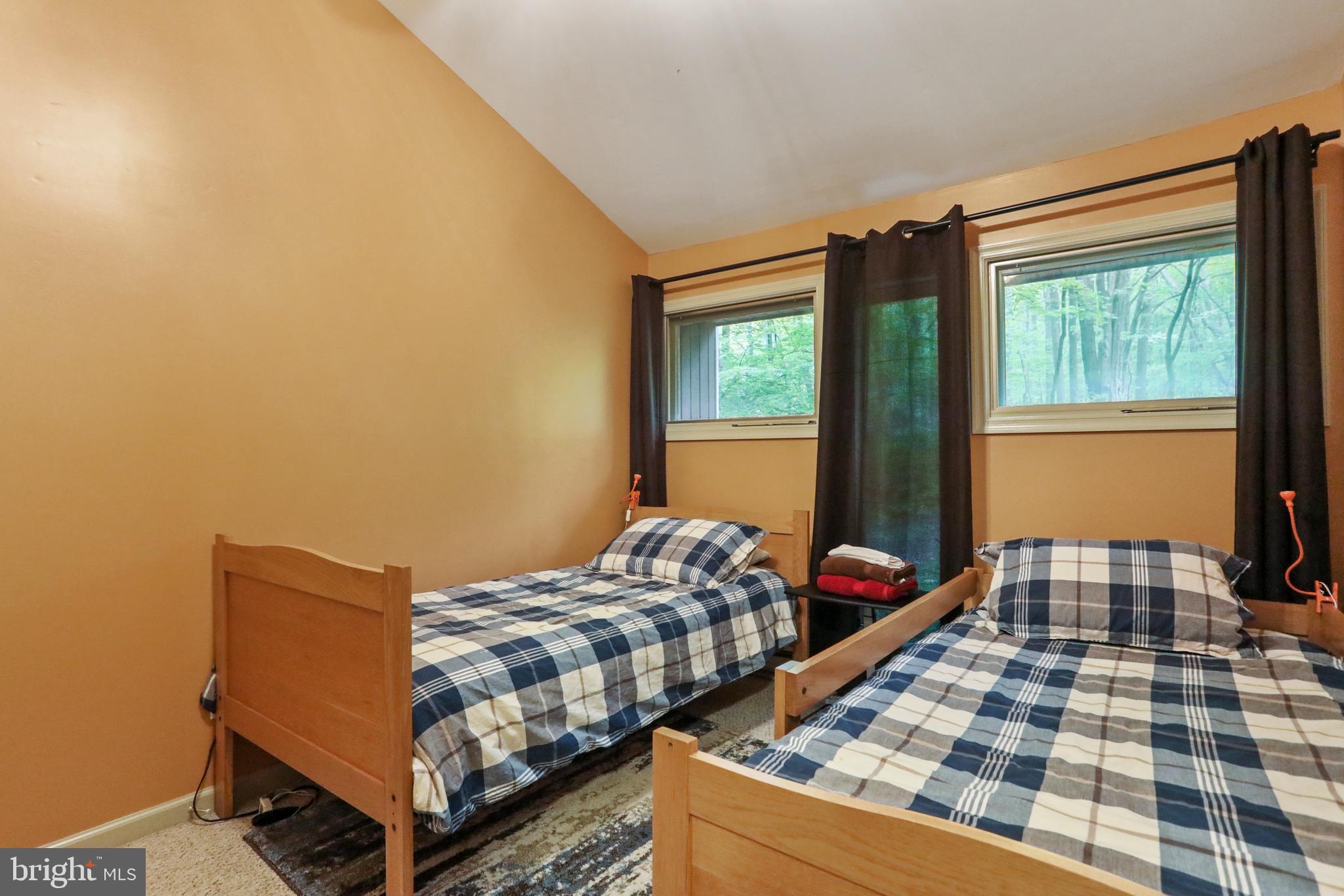 COOLFONT MOUNTAINSIDE - Residential