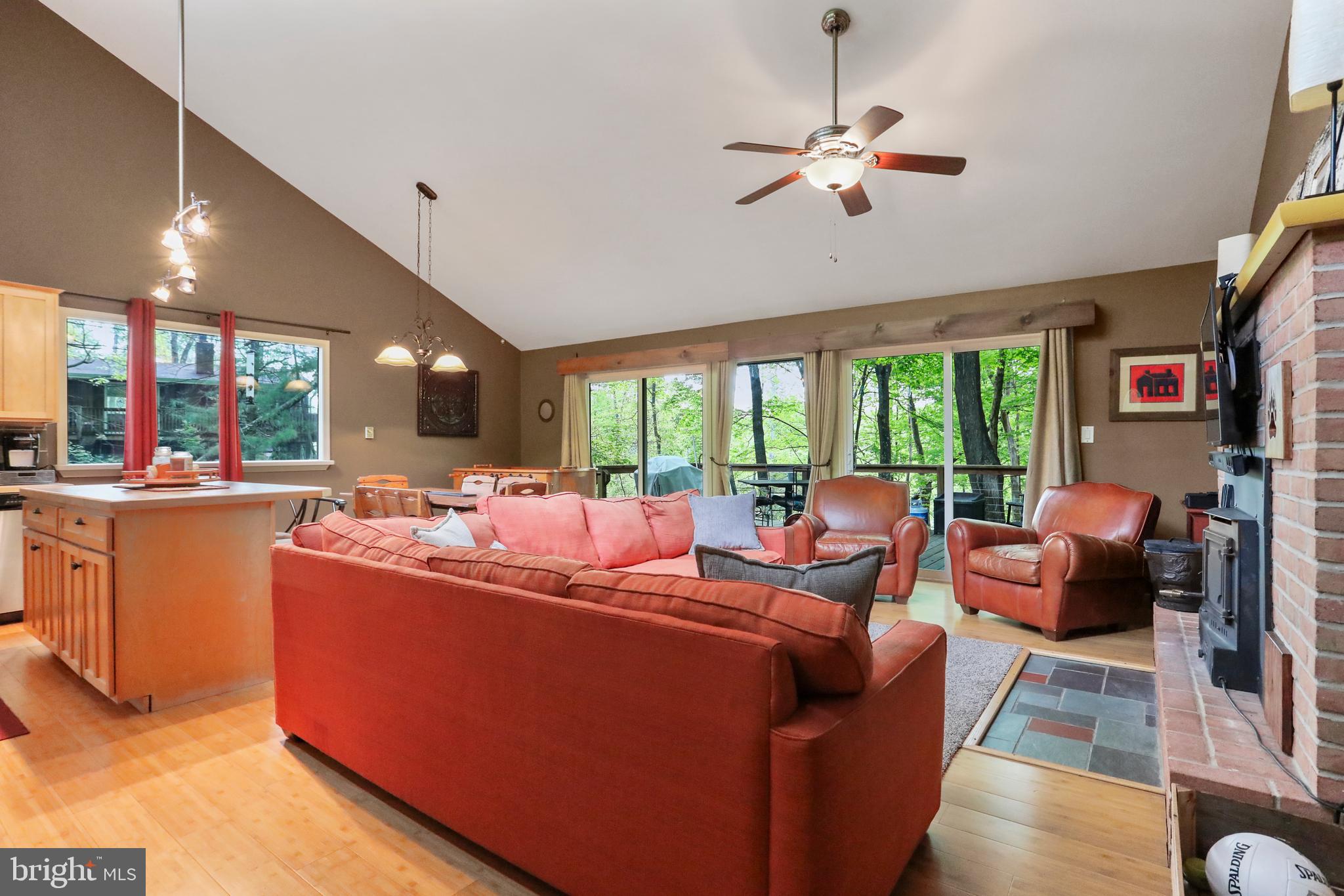 COOLFONT MOUNTAINSIDE - Residential