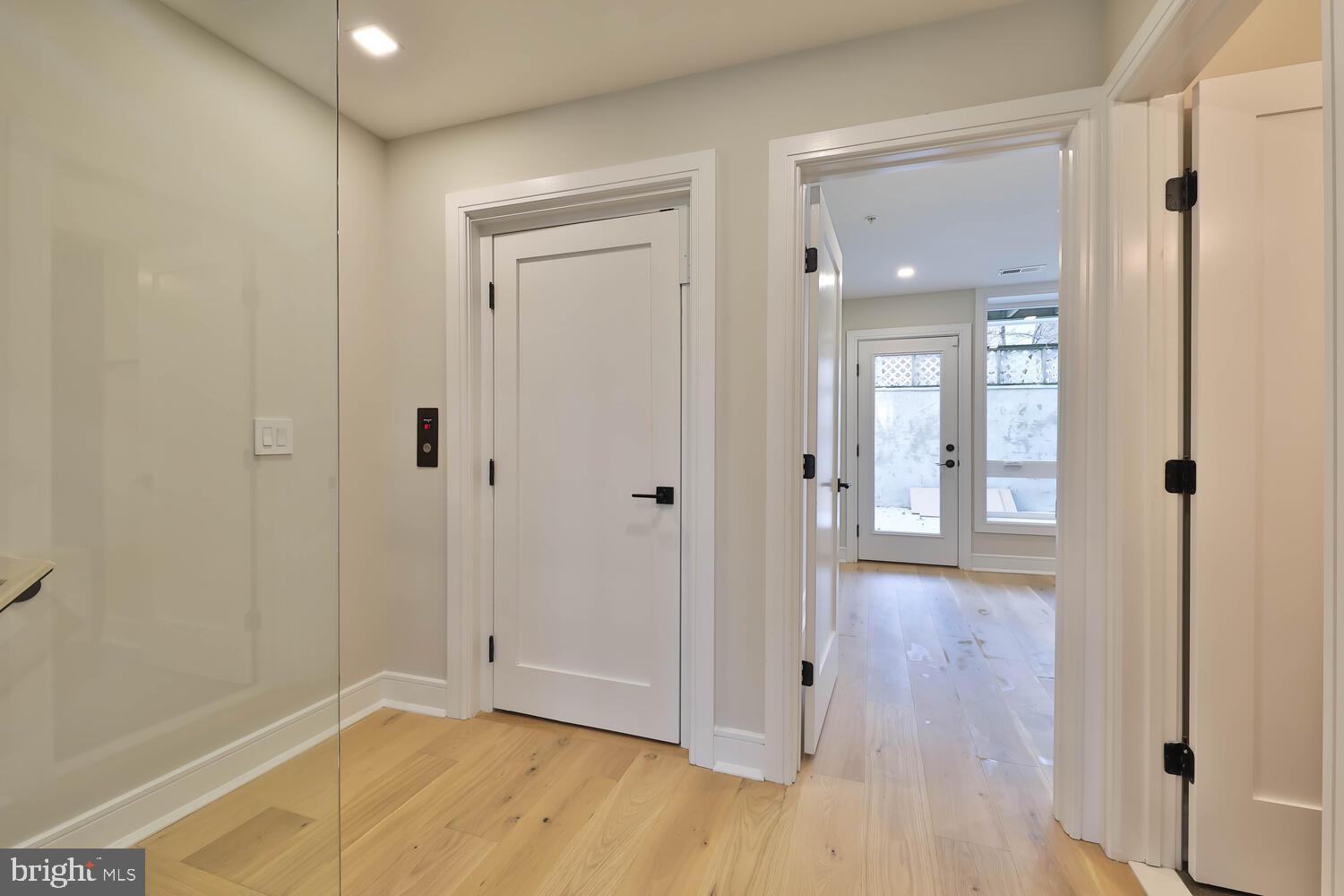 SOCIETY HILL - Residential