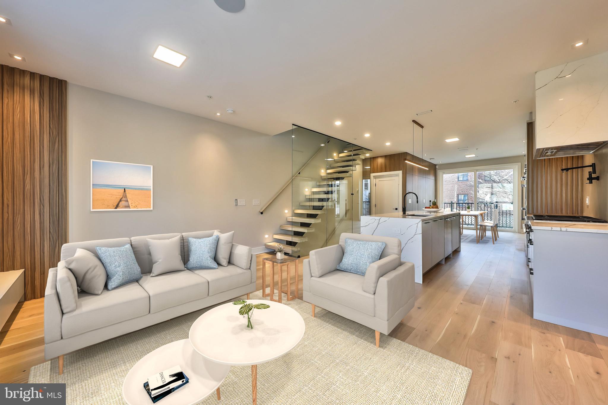 SOCIETY HILL - Residential
