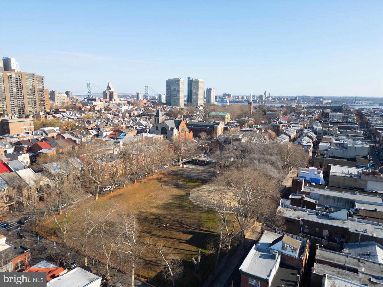 SOCIETY HILL - Residential