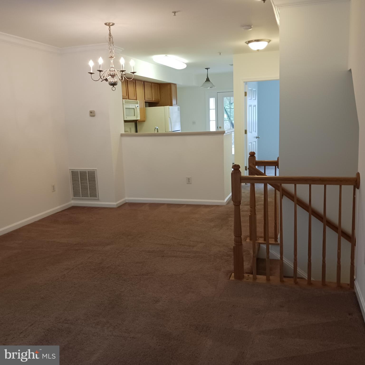 THE HIDEAWAY AT OLD ADMIRAL - Residential Lease