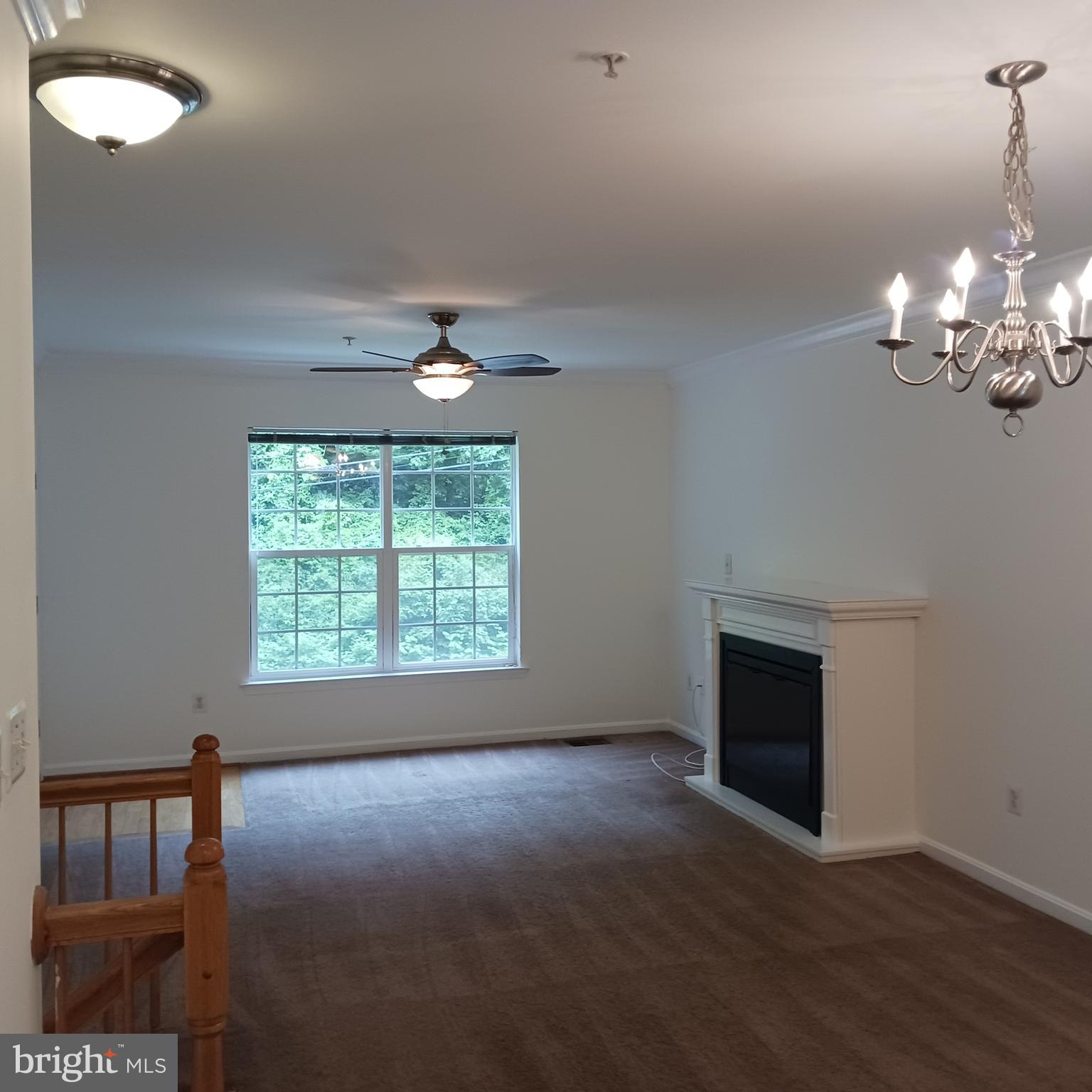 THE HIDEAWAY AT OLD ADMIRAL - Residential Lease