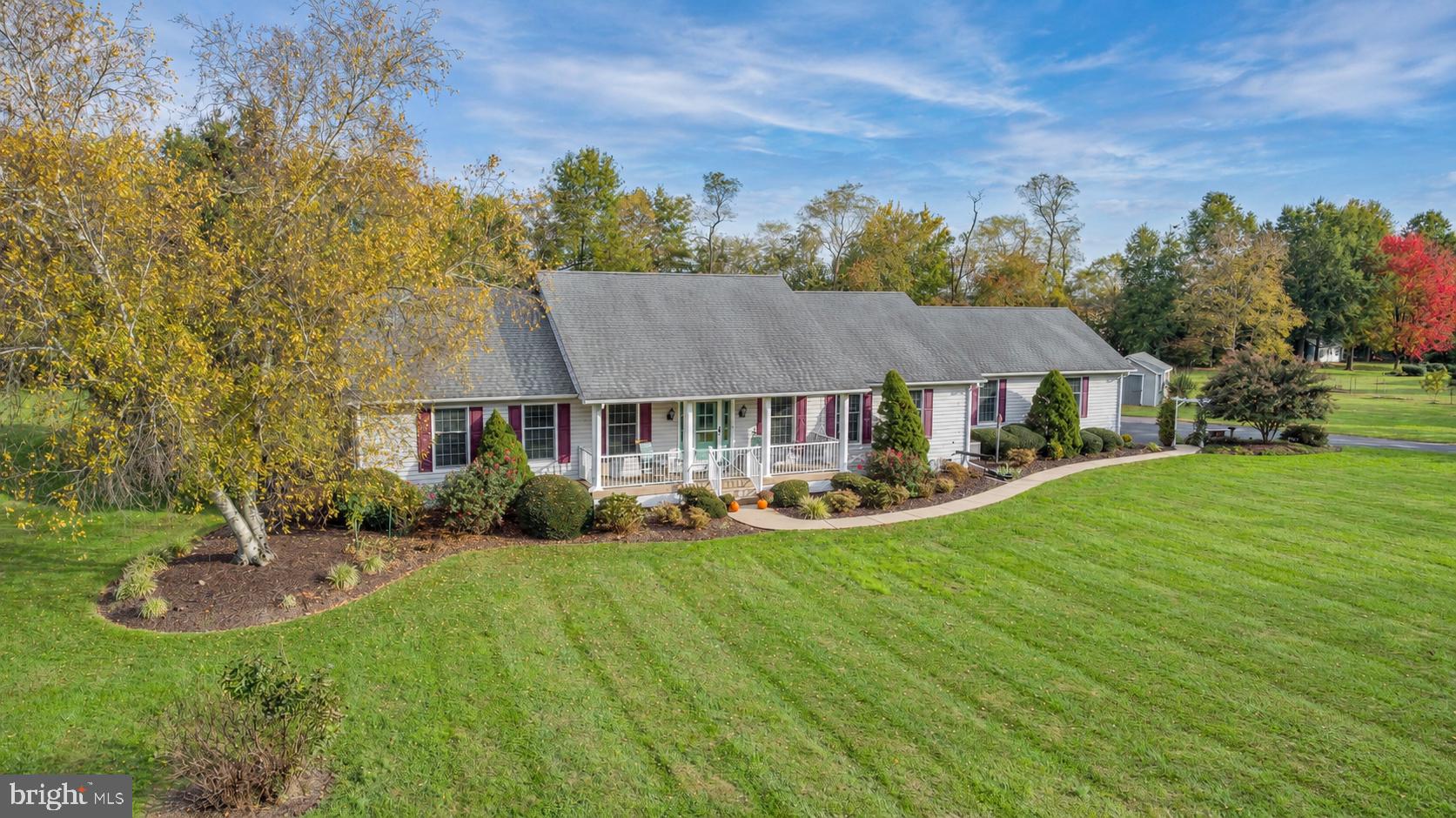 7655 JAMES LANE