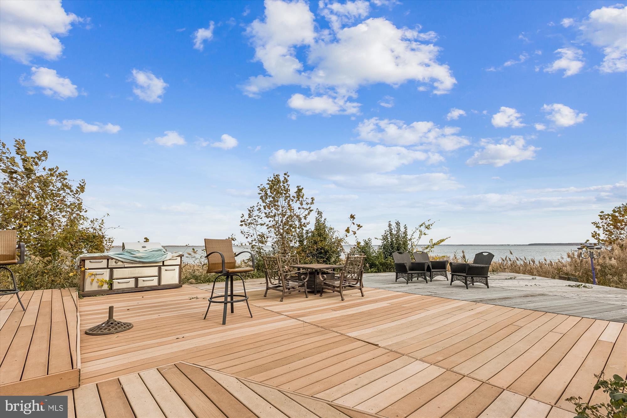 CHESTER RIVER LANDING - Residential