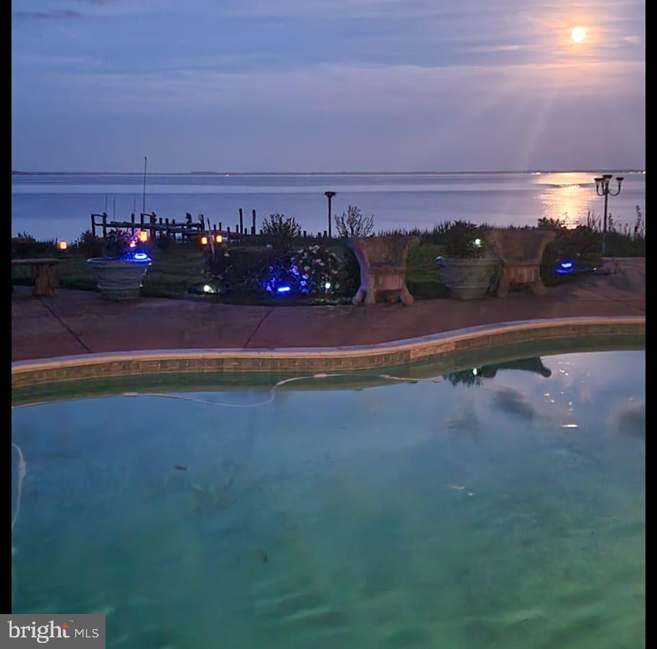 220 OLD STEAMSHIP ROAD