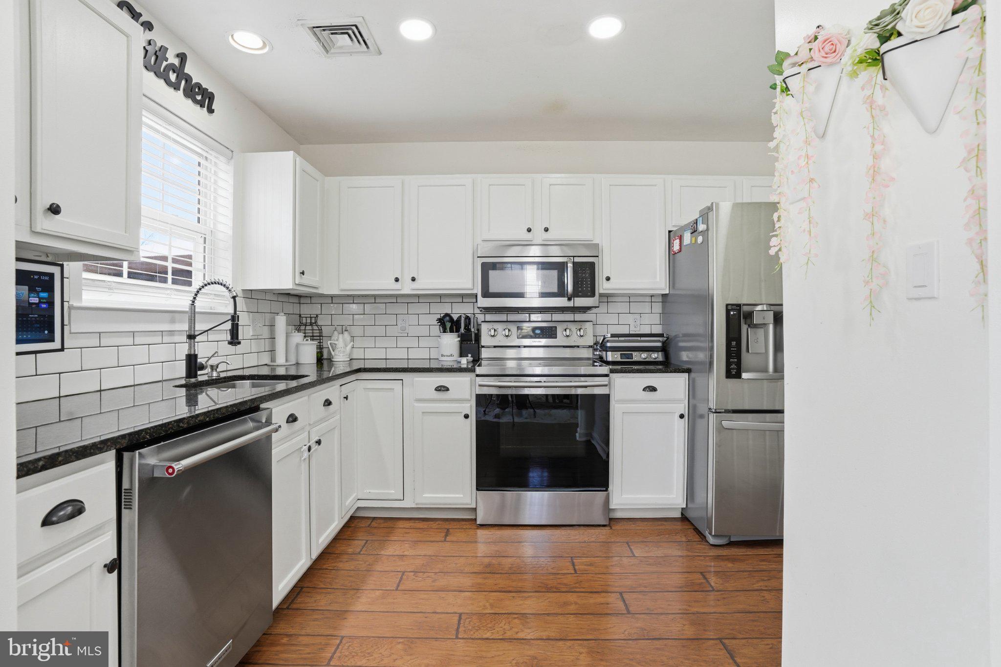 FREEMANSBURG - Residential