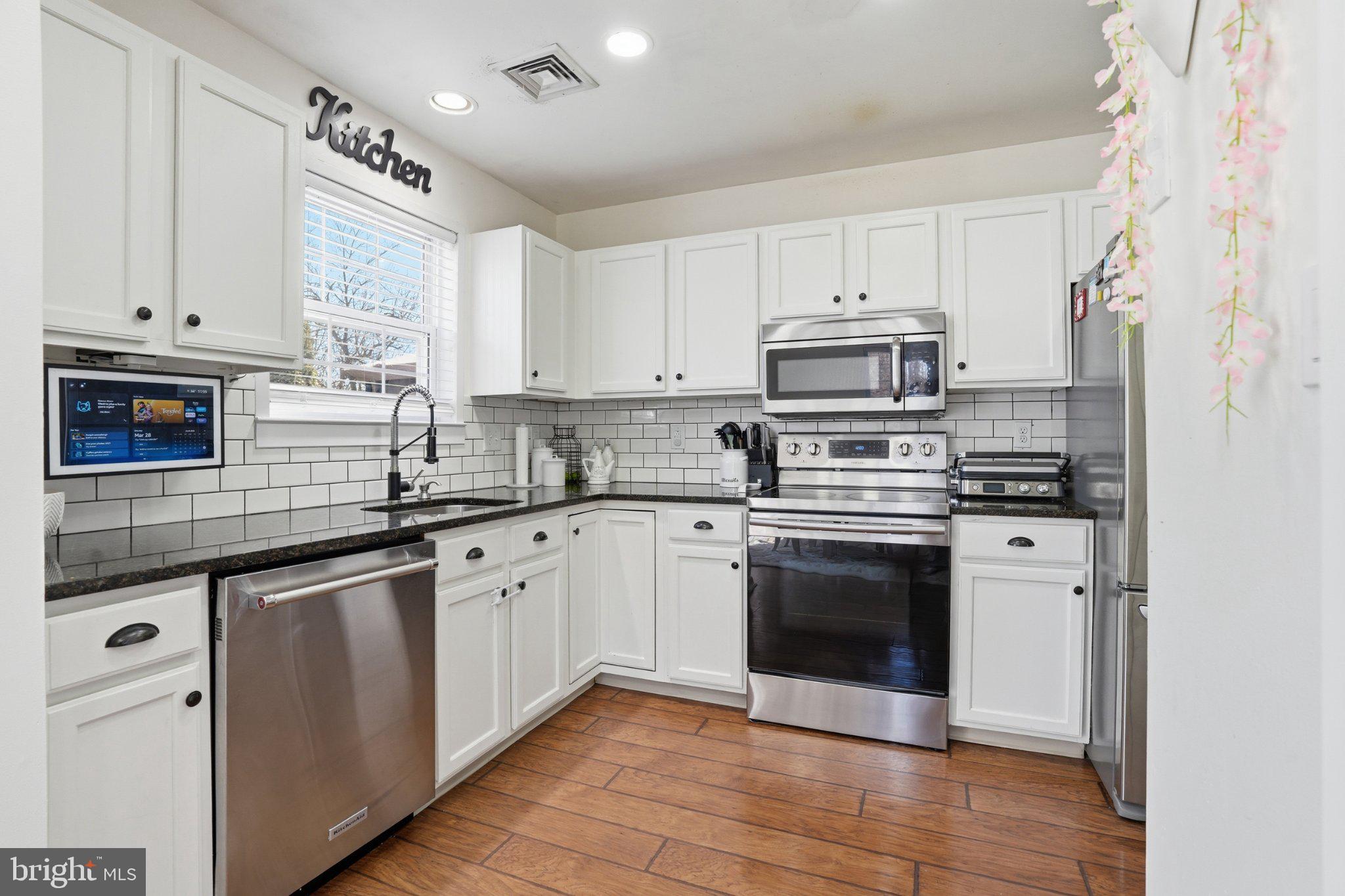 FREEMANSBURG - Residential