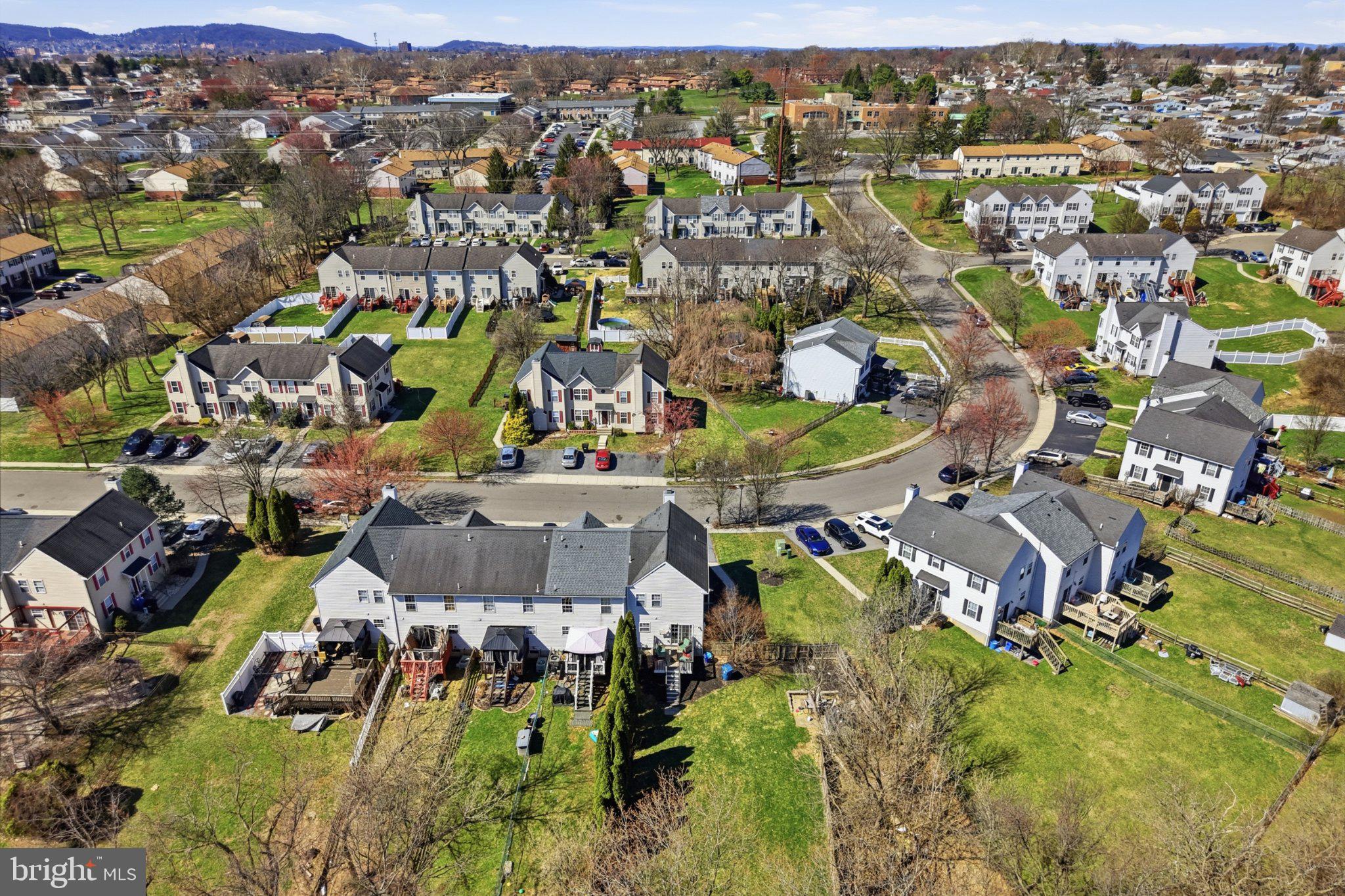 FREEMANSBURG - Residential