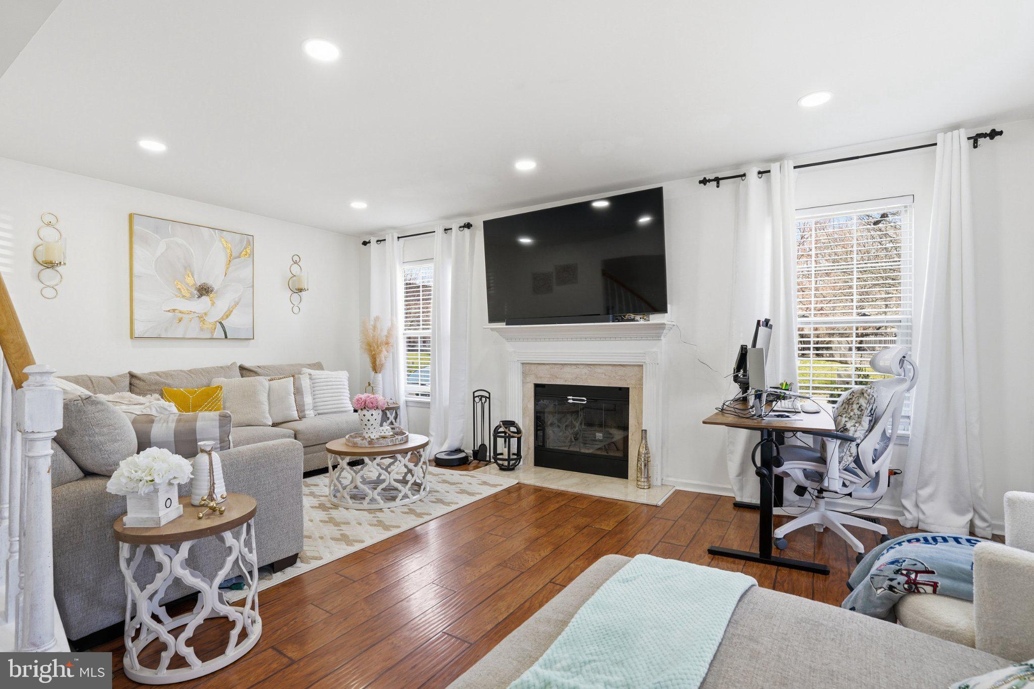 FREEMANSBURG - Residential