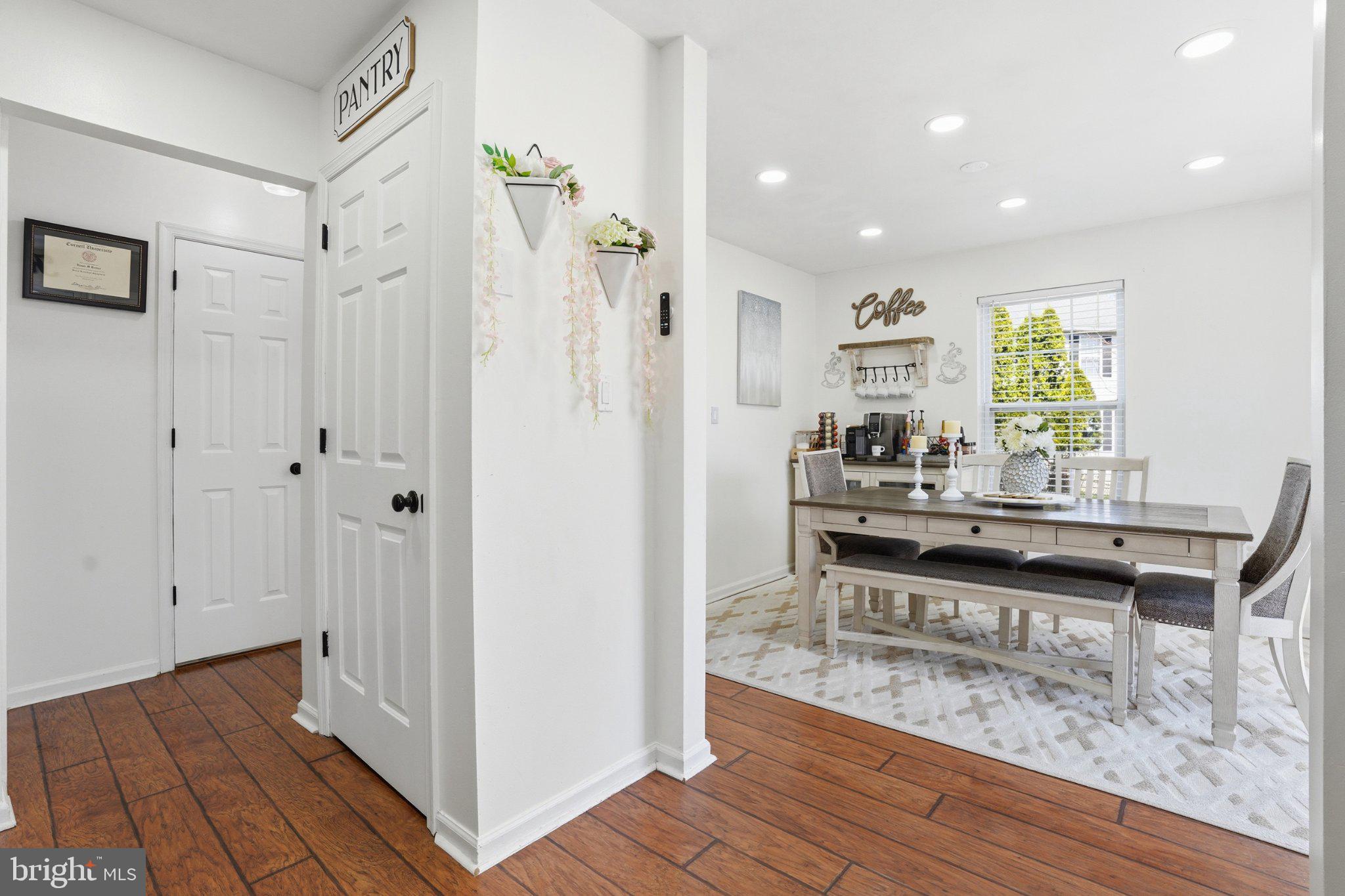 FREEMANSBURG - Residential