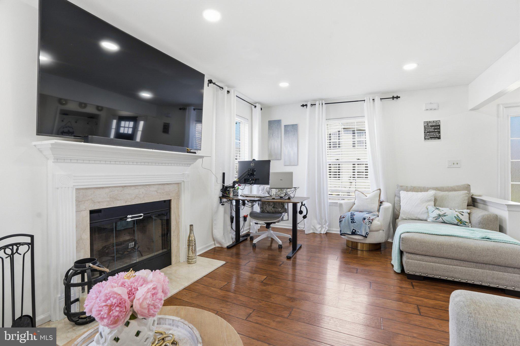 FREEMANSBURG - Residential