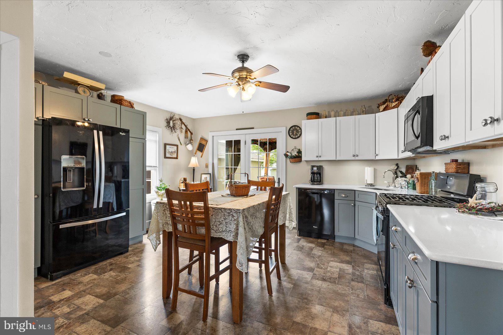 NEW OXFORD BOROUGH - Residential