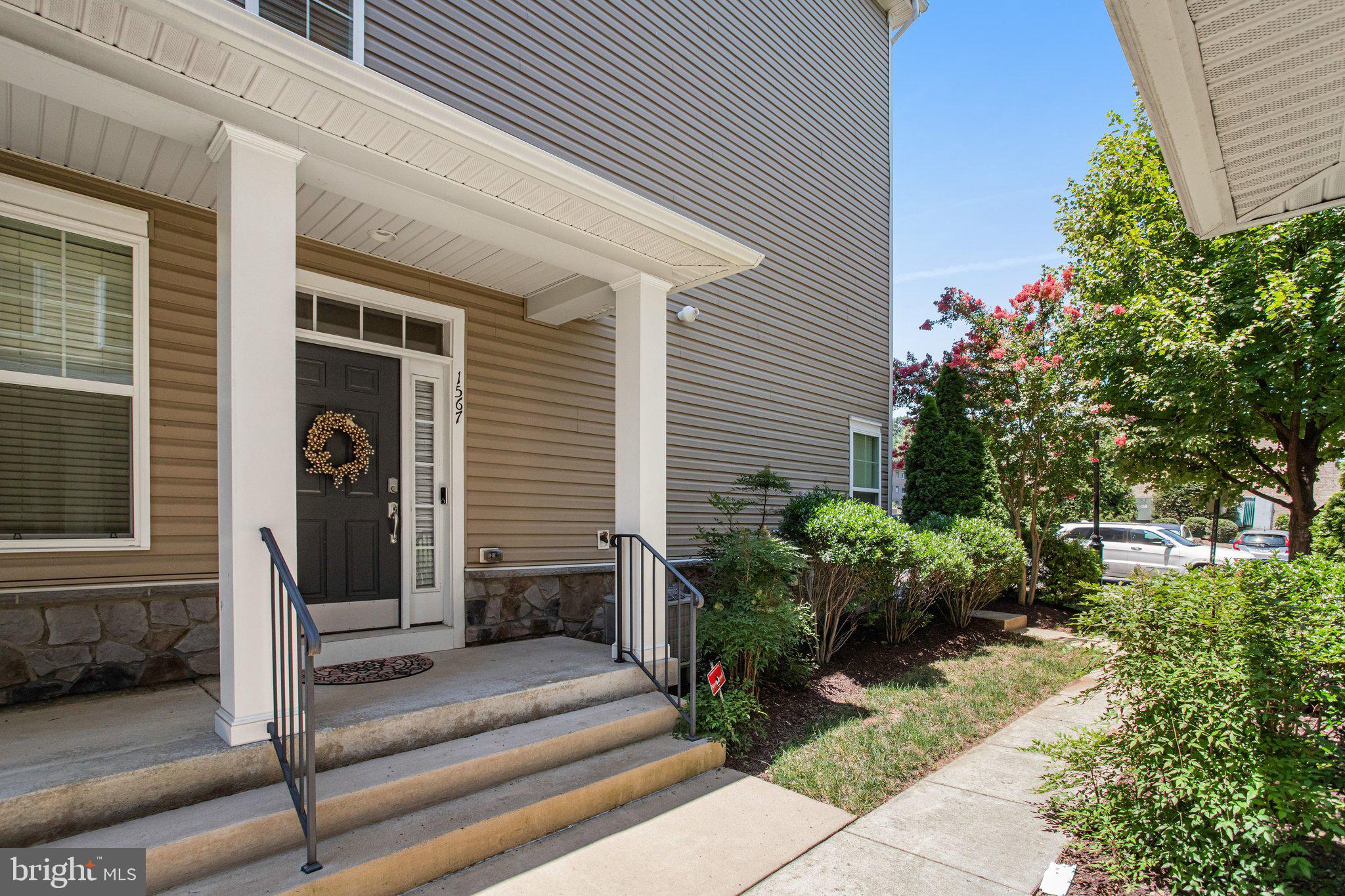 1567 RENATE DRIVE