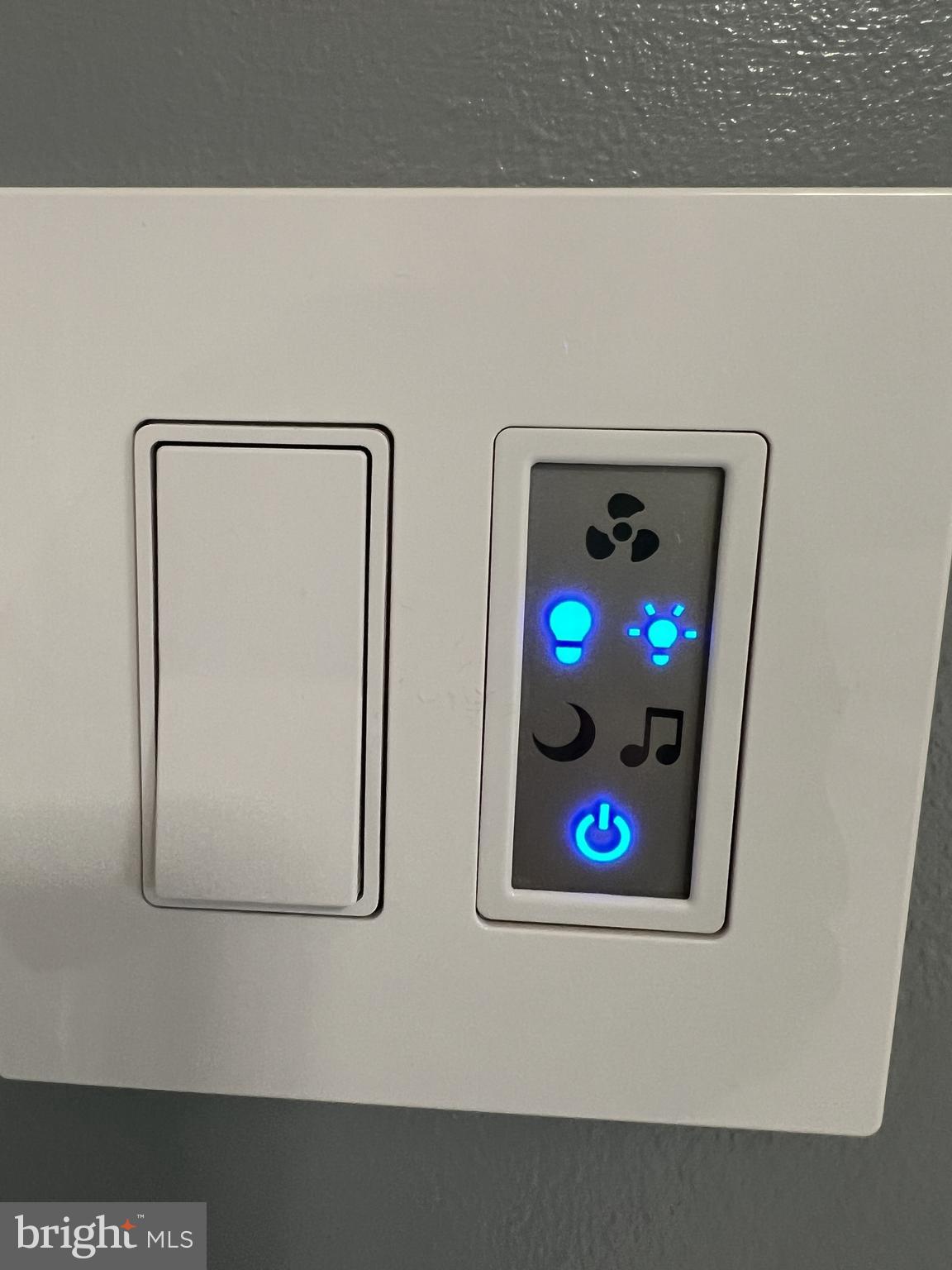 BRIDLE RUN - Residential