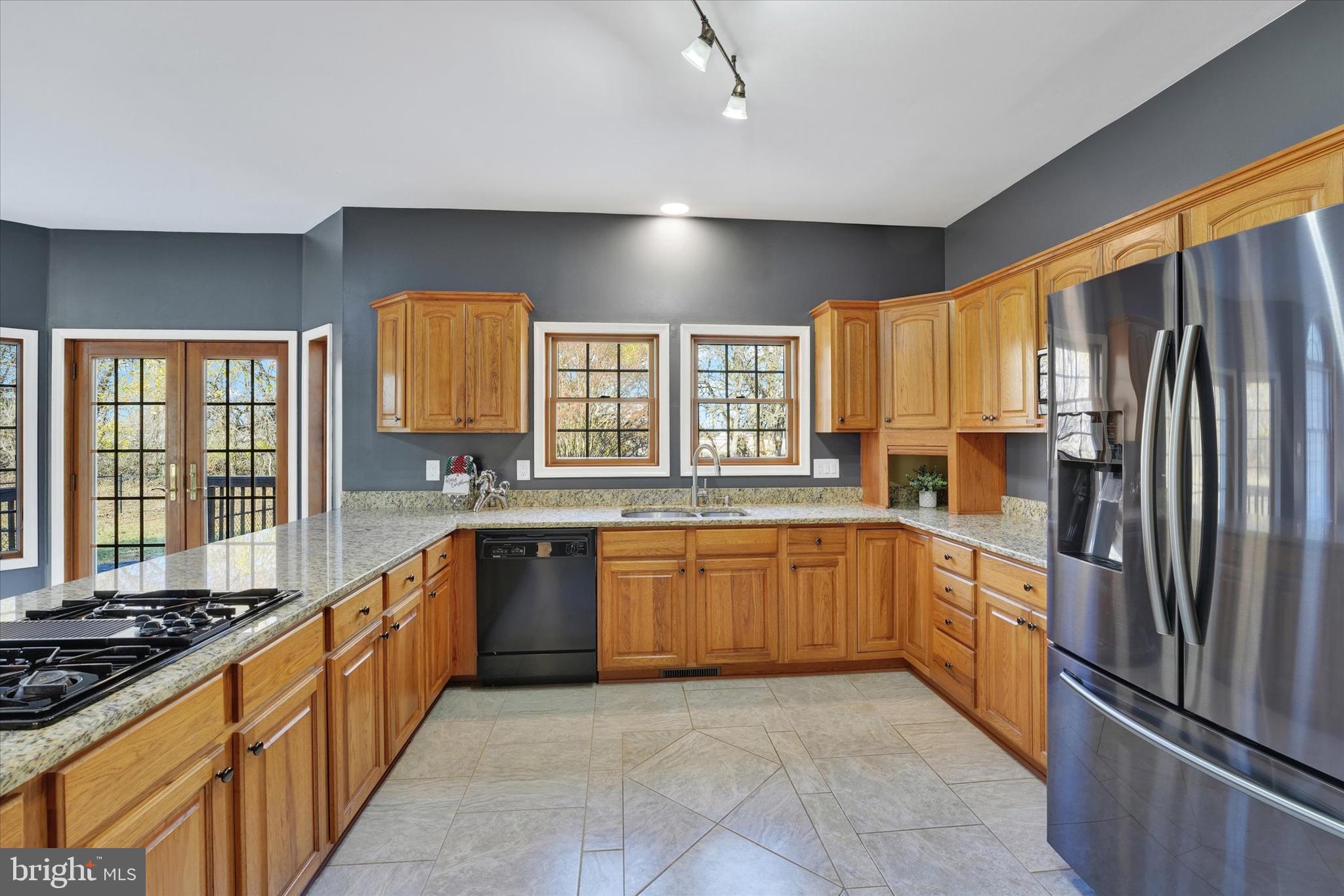 BRIDLE RUN - Residential