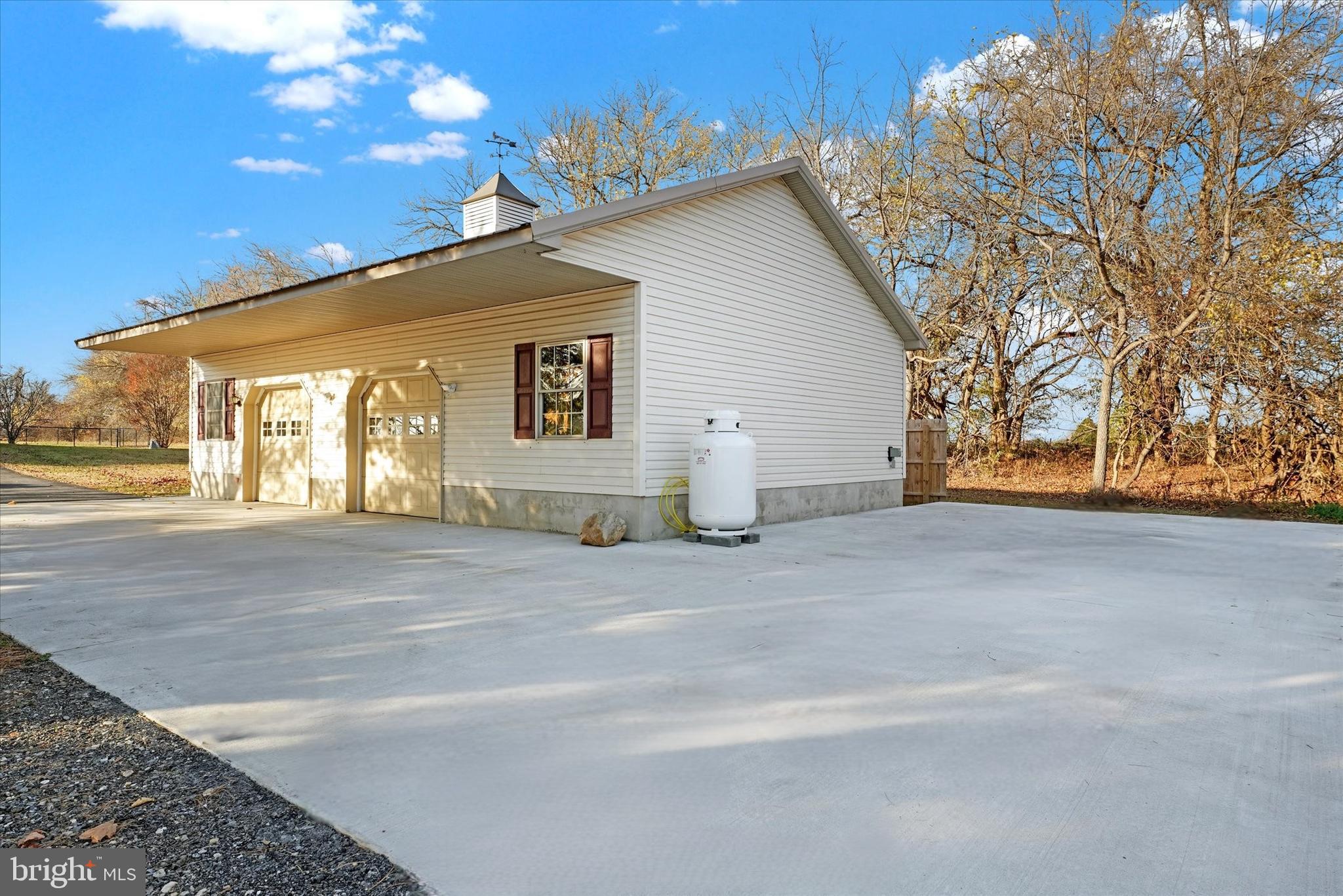 BRIDLE RUN - Residential