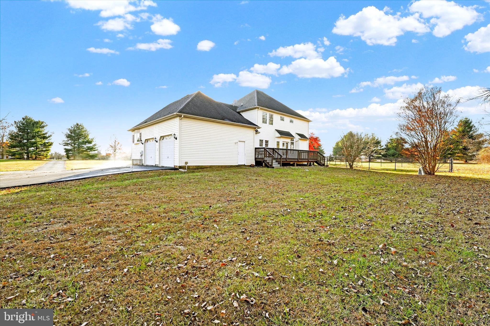 BRIDLE RUN - Residential