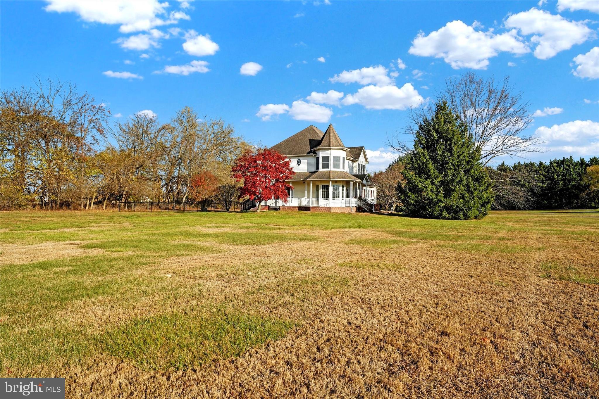 BRIDLE RUN - Residential