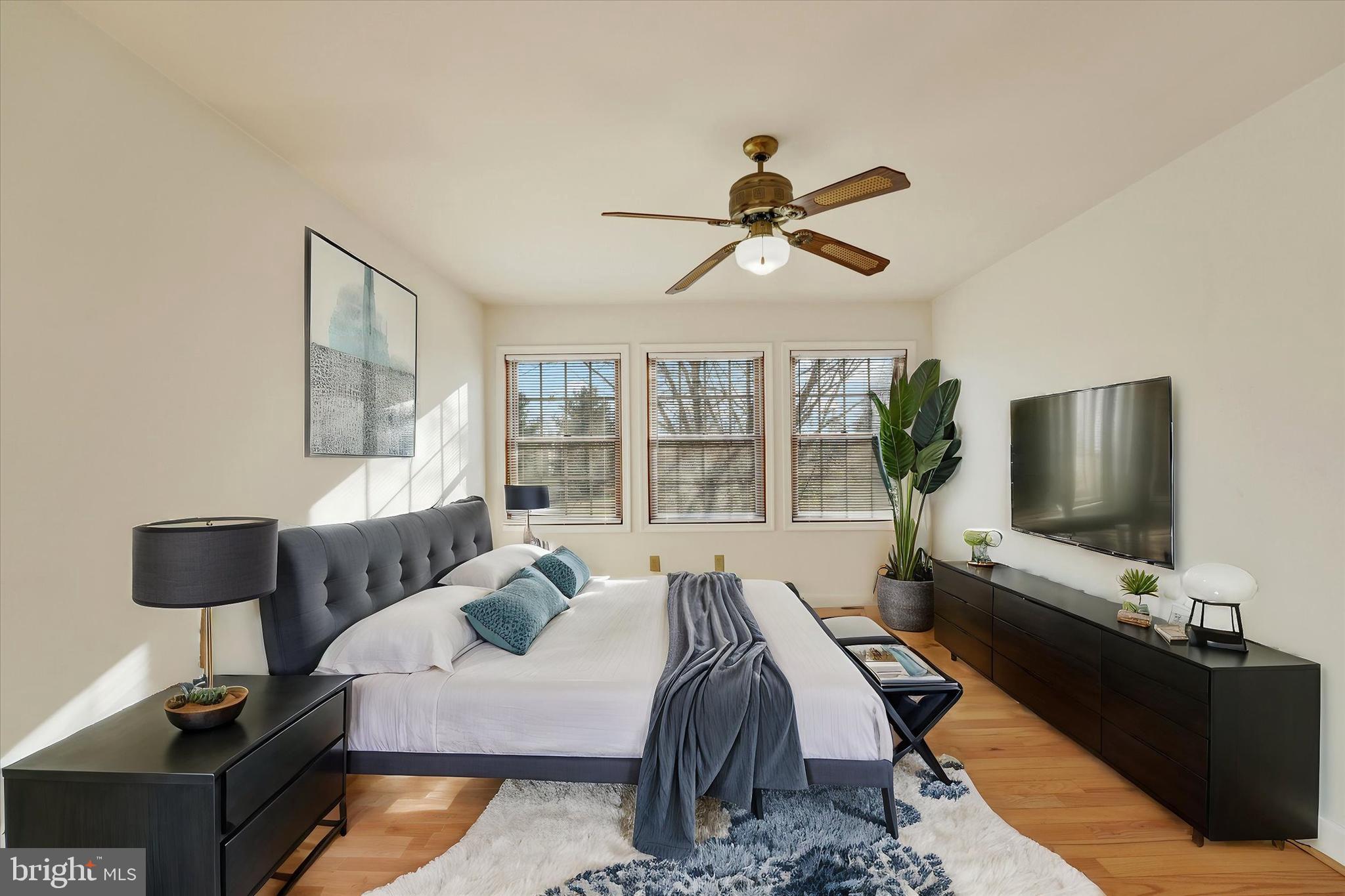 BRIDLE RUN - Residential