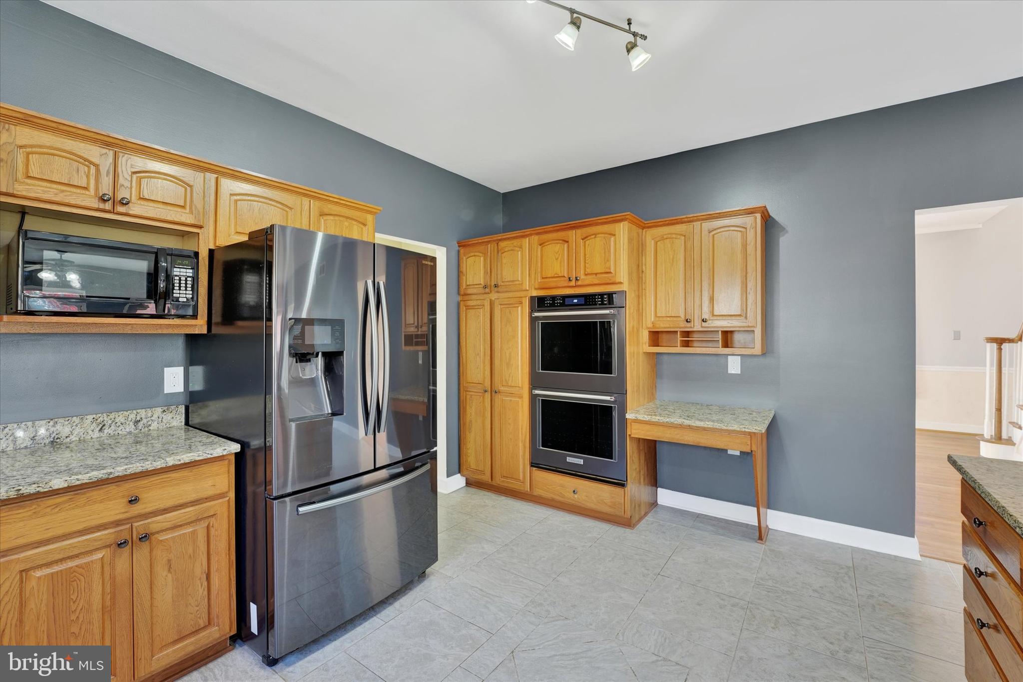 BRIDLE RUN - Residential