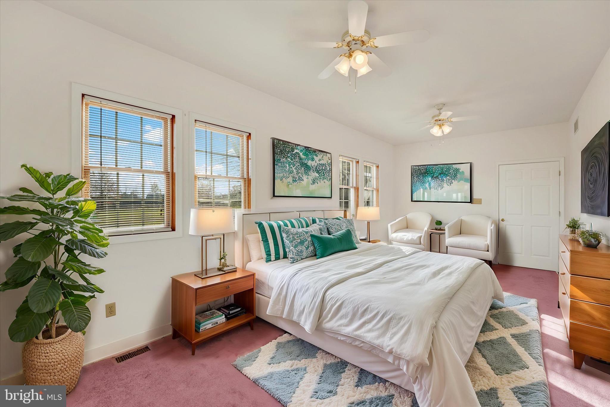 BRIDLE RUN - Residential