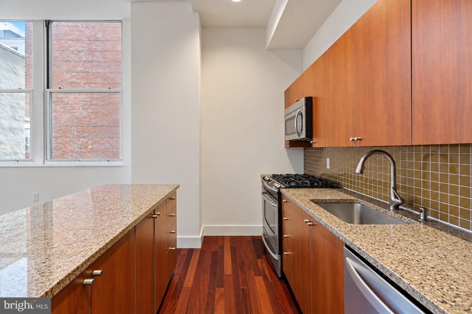 1101 LOCUST STREET 2K