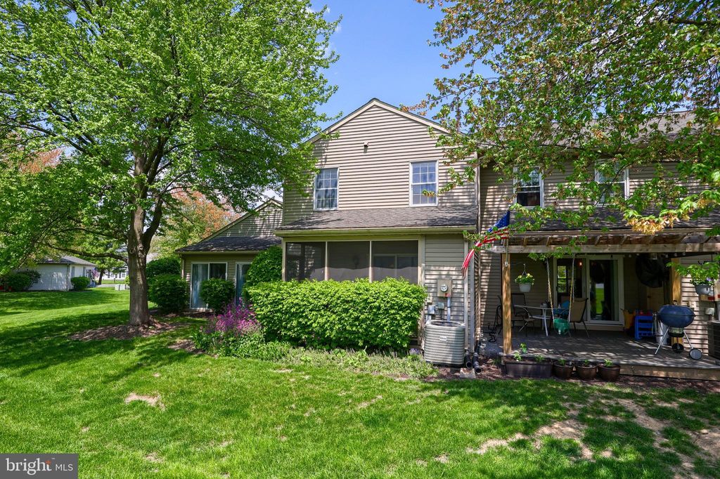 Photo of 46 Ashlea Village, New Holland, PA 17557 (MLS # PALA2049352)