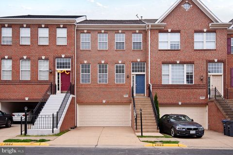 2600 LOGAN WOOD DRIVE HERNDON VA 20171