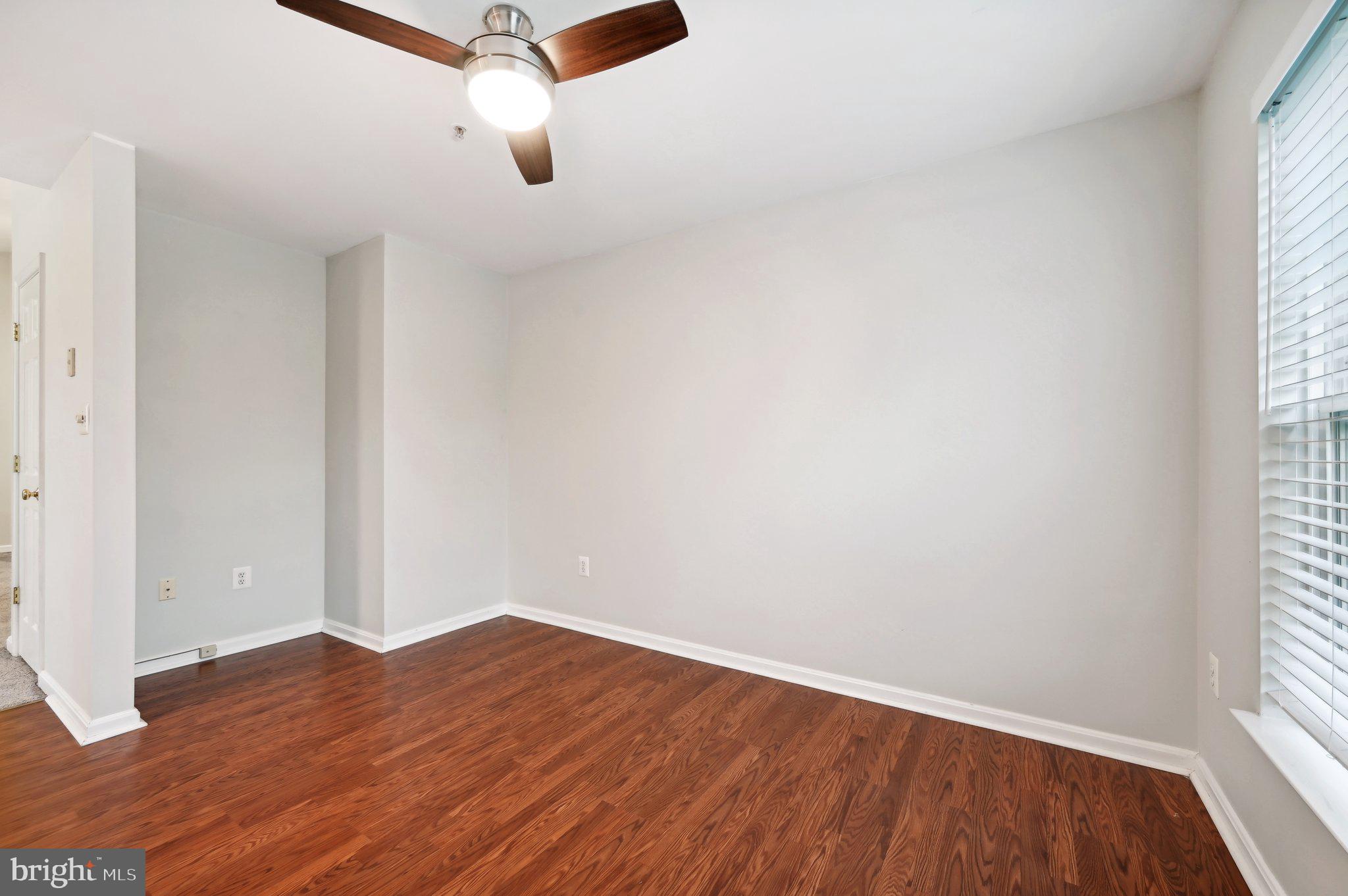 WHITTIER ECHO GLEN - Residential