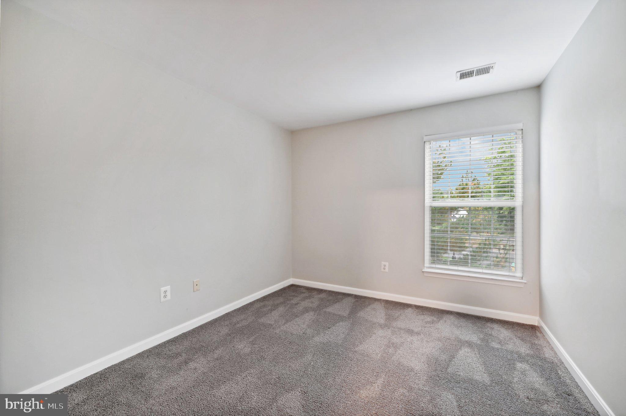 WHITTIER ECHO GLEN - Residential