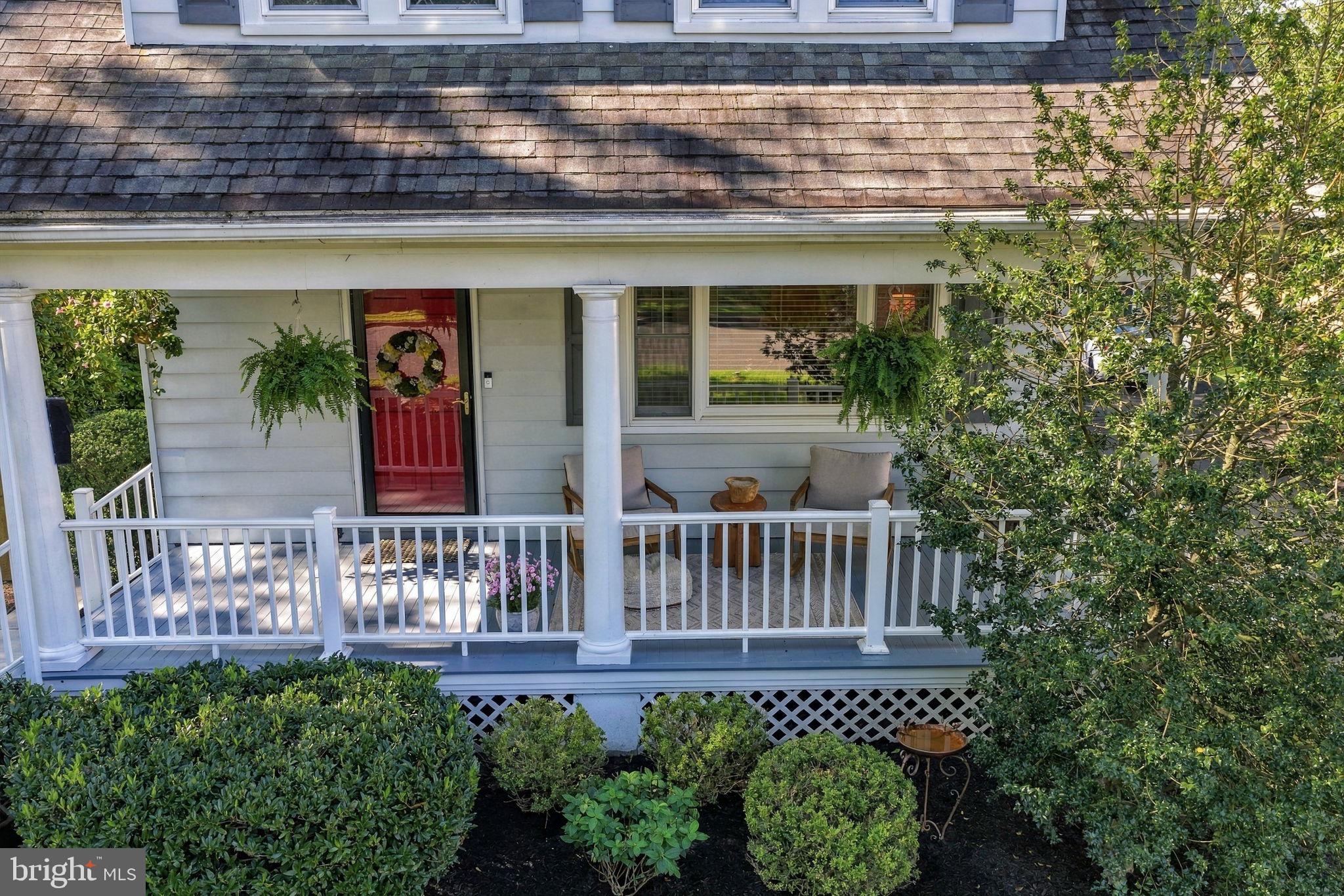 28 MERCER AVENUE