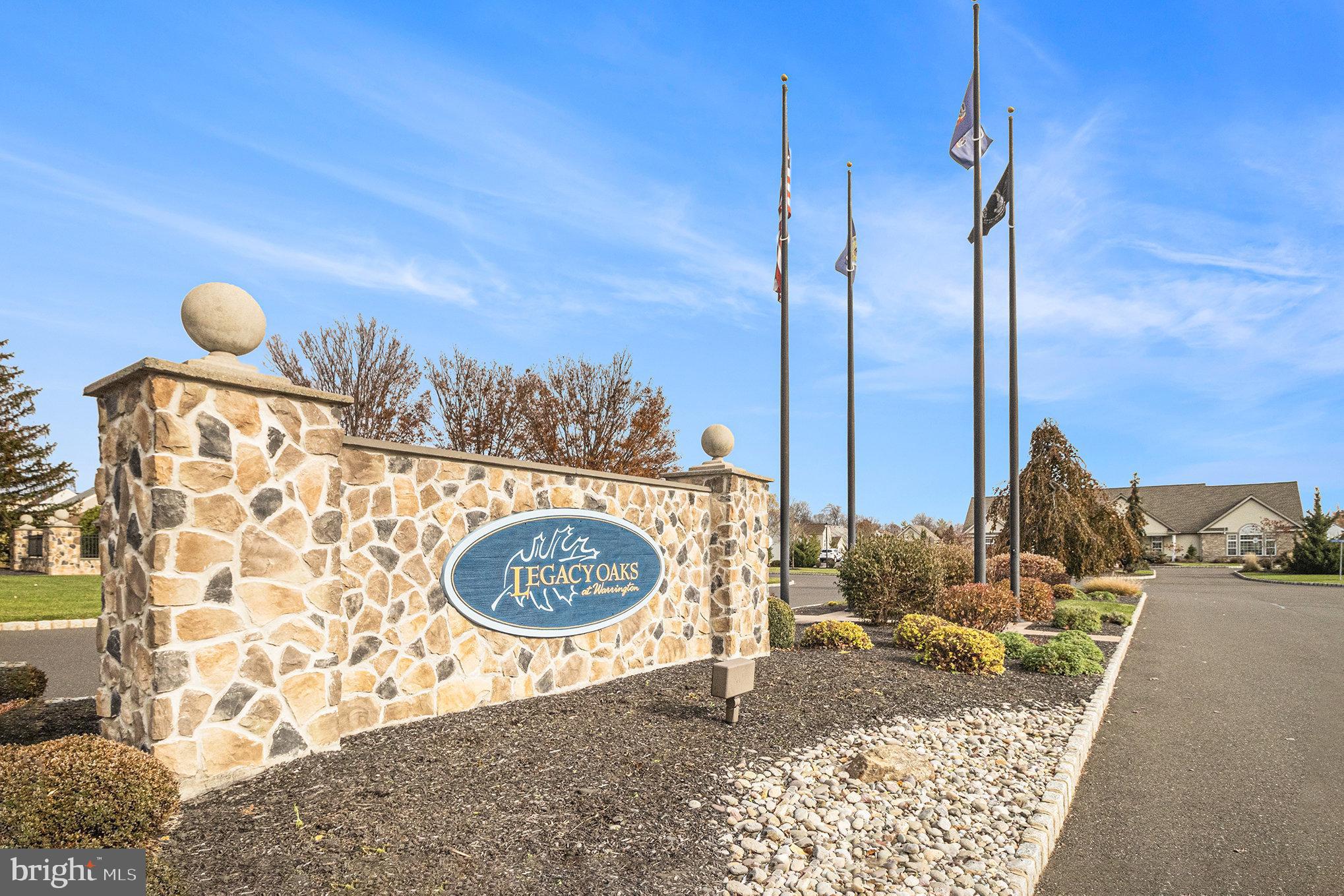 LEGACY OAKS - Residential