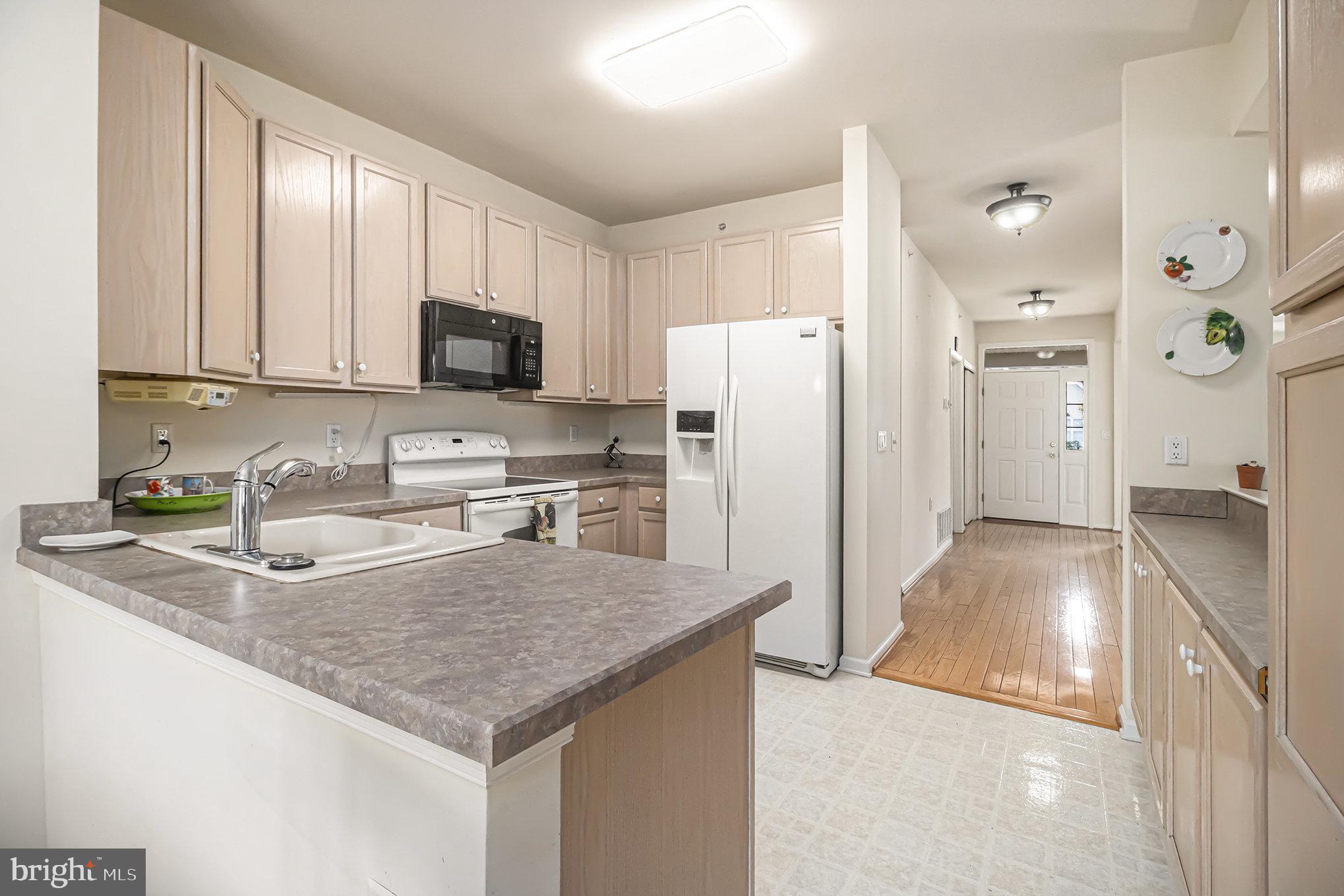 LEGACY OAKS - Residential