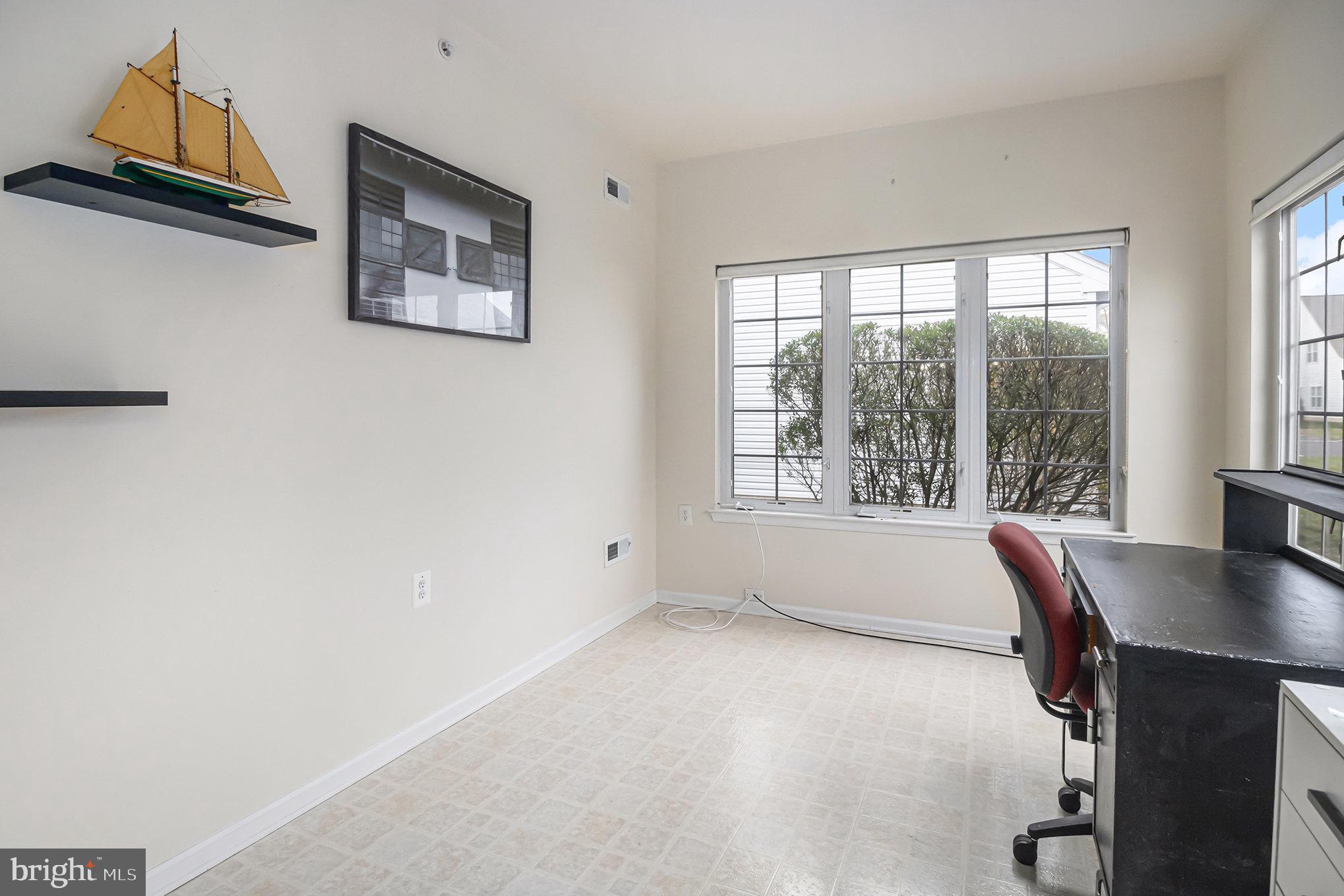 LEGACY OAKS - Residential