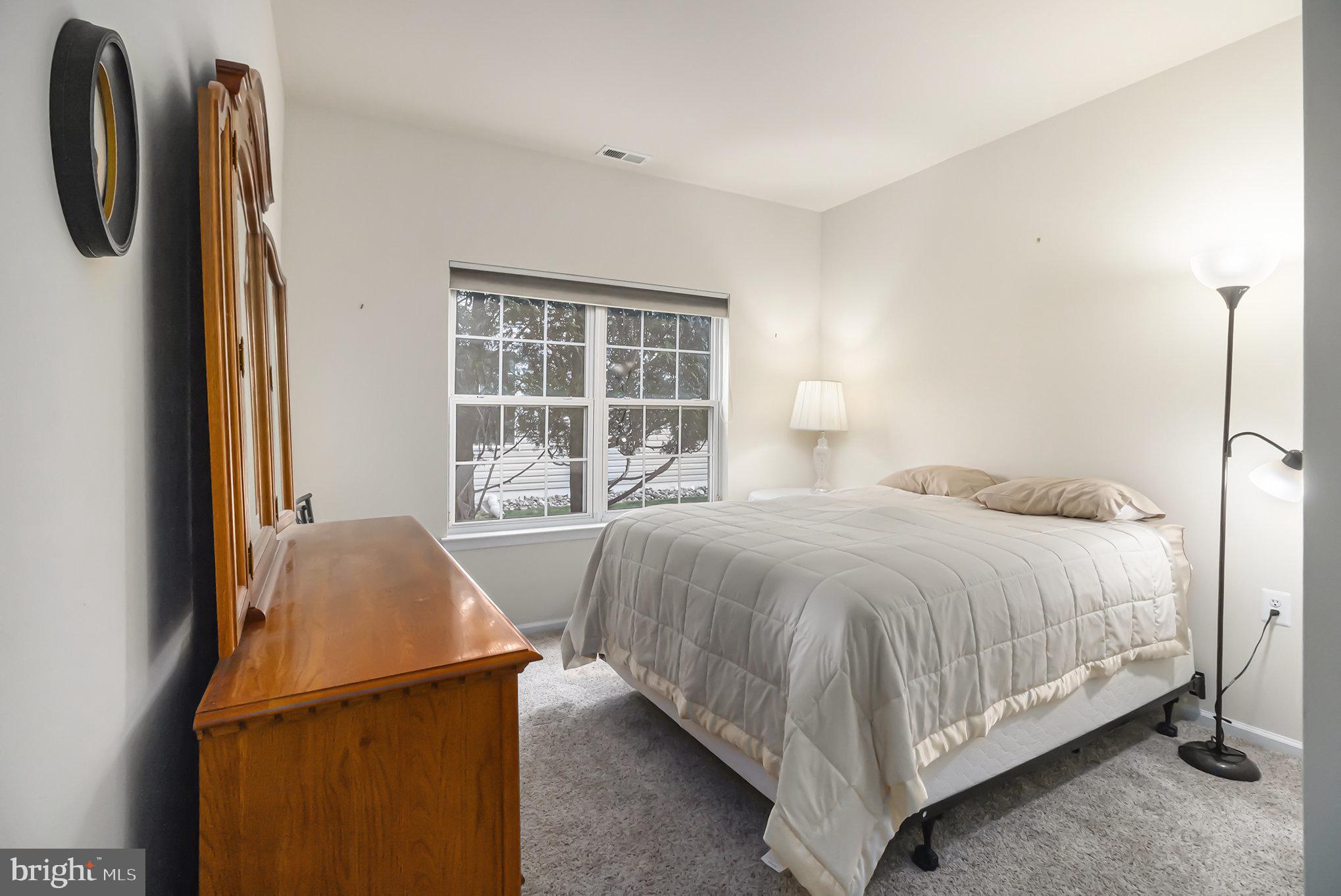 LEGACY OAKS - Residential