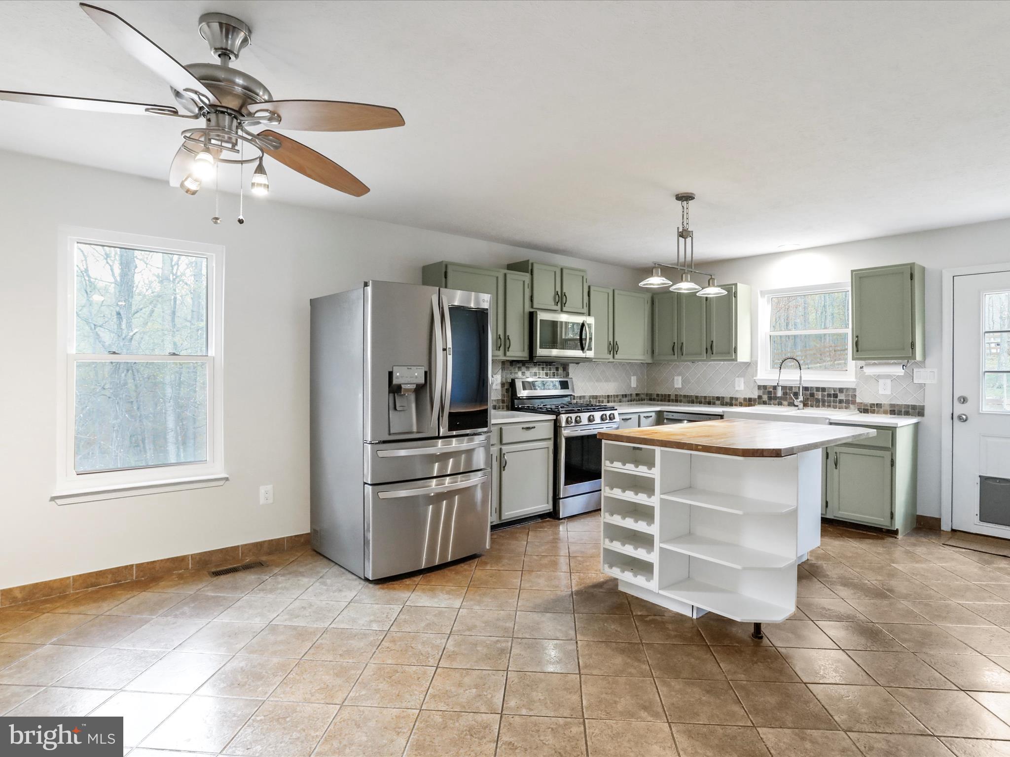 SHANNONDALE - Residential