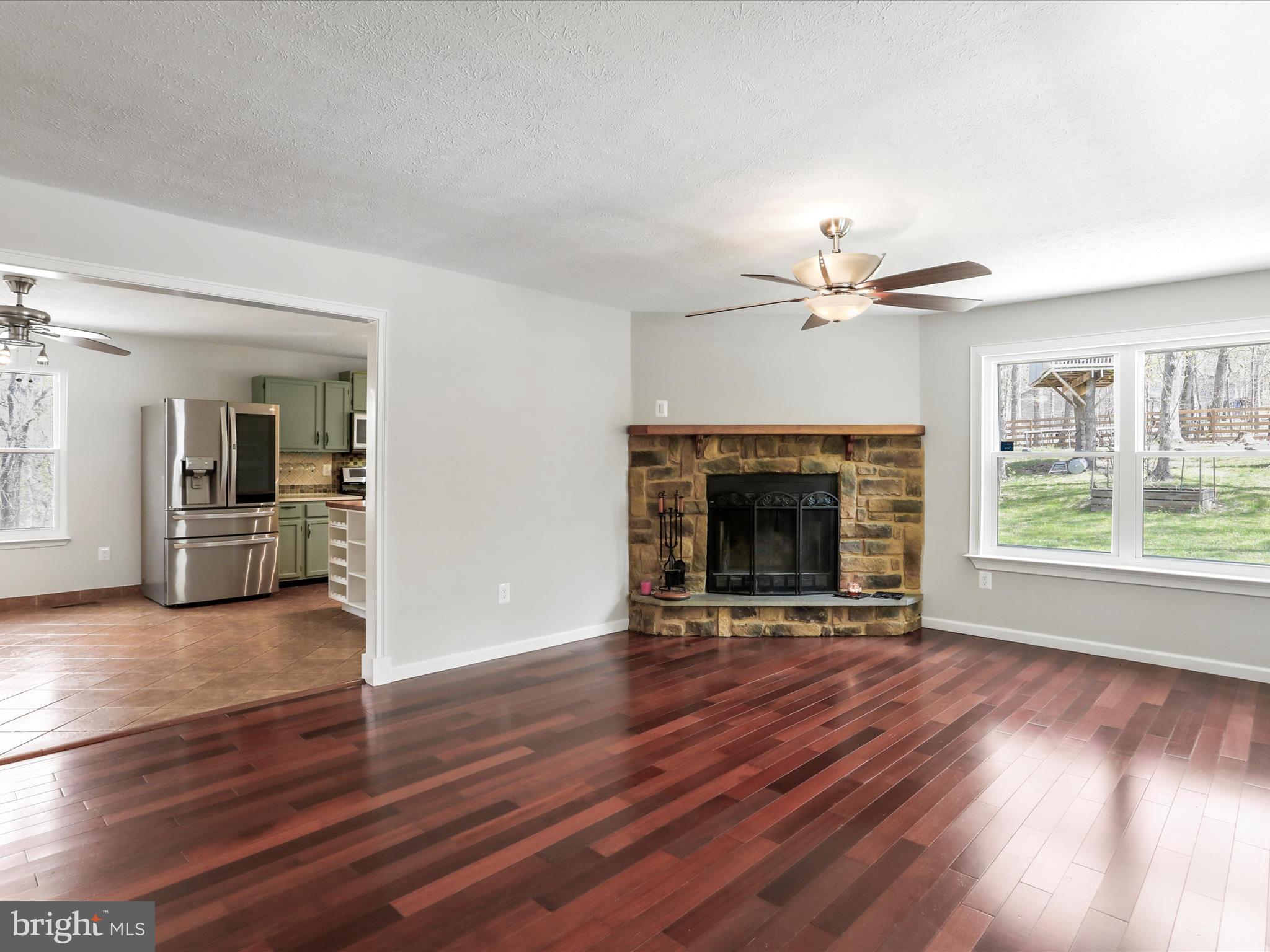 SHANNONDALE - Residential