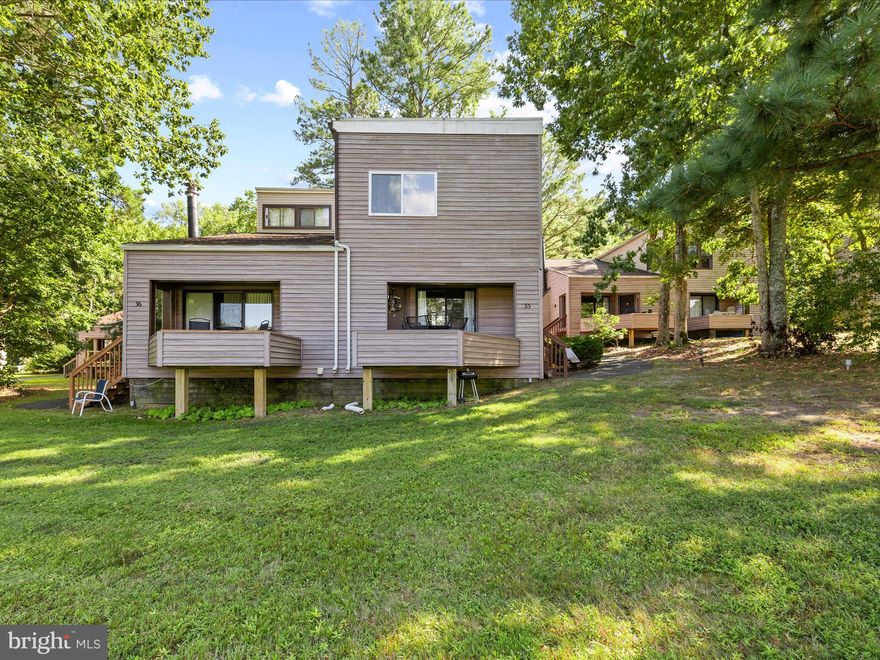 Welcome to Borderlinks! This adorable 3-bedroom, 2-bathroom is a fabulous find in Ocean Pines. Situated right at the edge of the golf course, the Unit #35 is spacious and inviting. This unit offers versatility with 2 bedrooms and a den on the first floor, and the primary bedroom tucked away on its own upstairs.  It could be used as a primary home, a restorative getaway second home, or a fantastic rental.  All the units in Borderlinks will be getting new siding.  The Ocean Pines community provides endless entertainment with the golf course, Beach Club, indoor pool, outdoor pool, parks, trails, marina, restaurants, shopping and more. And of course you are just a hop, skip, and a jump to Ocean City and the Delaware beaches. Don't miss your opportunity. Schedule a private showing today!