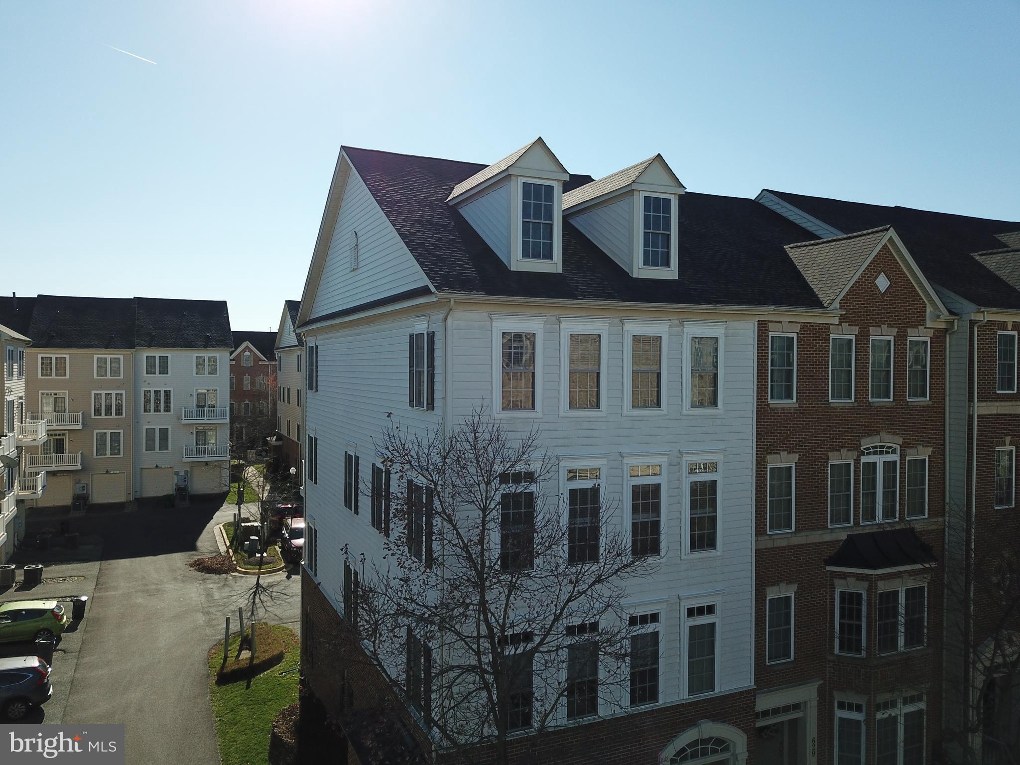 HIDDEN CREEK - Residential Lease